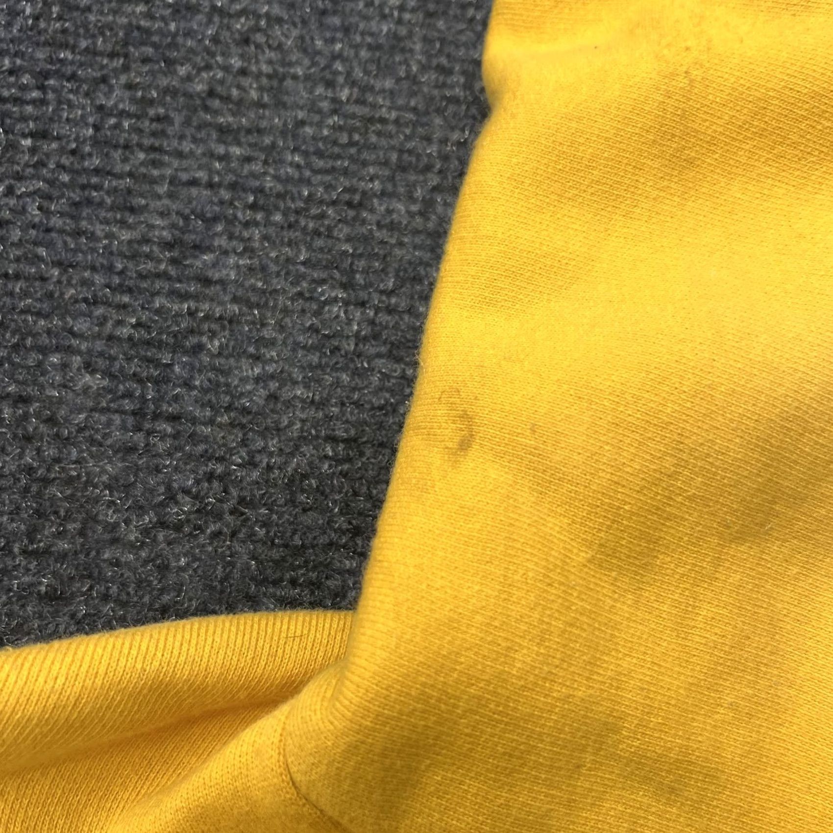 American Eagle Outfitters VINTAGE American Eagle Outfitters Hoodie Mens XL Yellow Fleece Hockey Pullover 36 Back Size US XL / EU 56 / 4 - 7 Thumbnail
