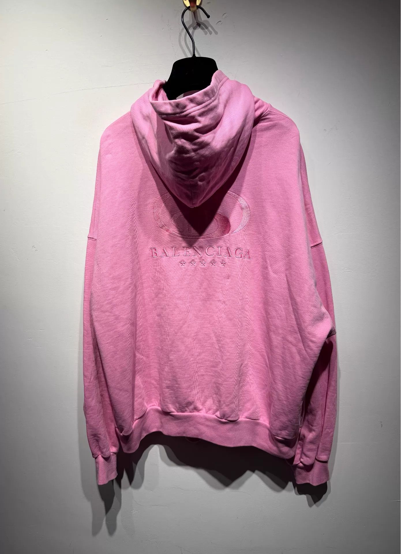 Balenciaga Balenciaga Pink Embroidered Logo Hoodie Size 2, New Size US M / EU 48-50 / 2 - 2 Thumbnail