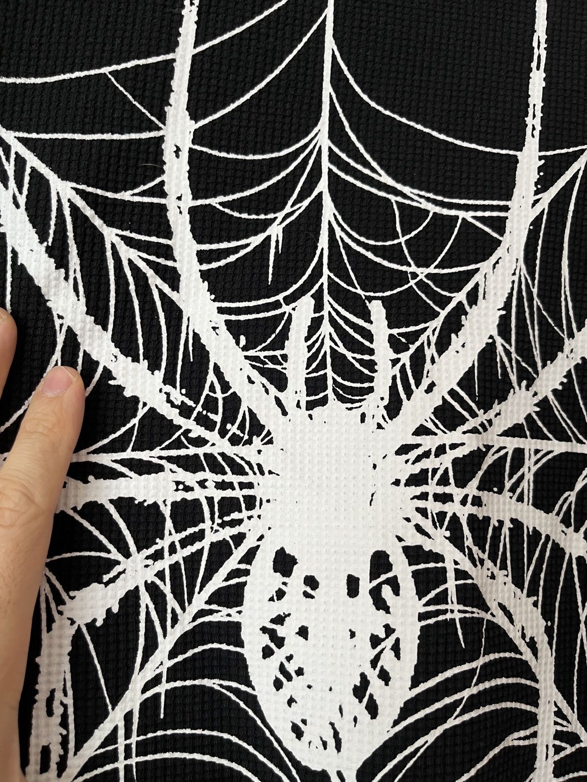 Other Auspicious blvrd Arachnid Spider Print Waffle Long Sleeve Size US XXL / EU 58 / 5 - 9 Thumbnail