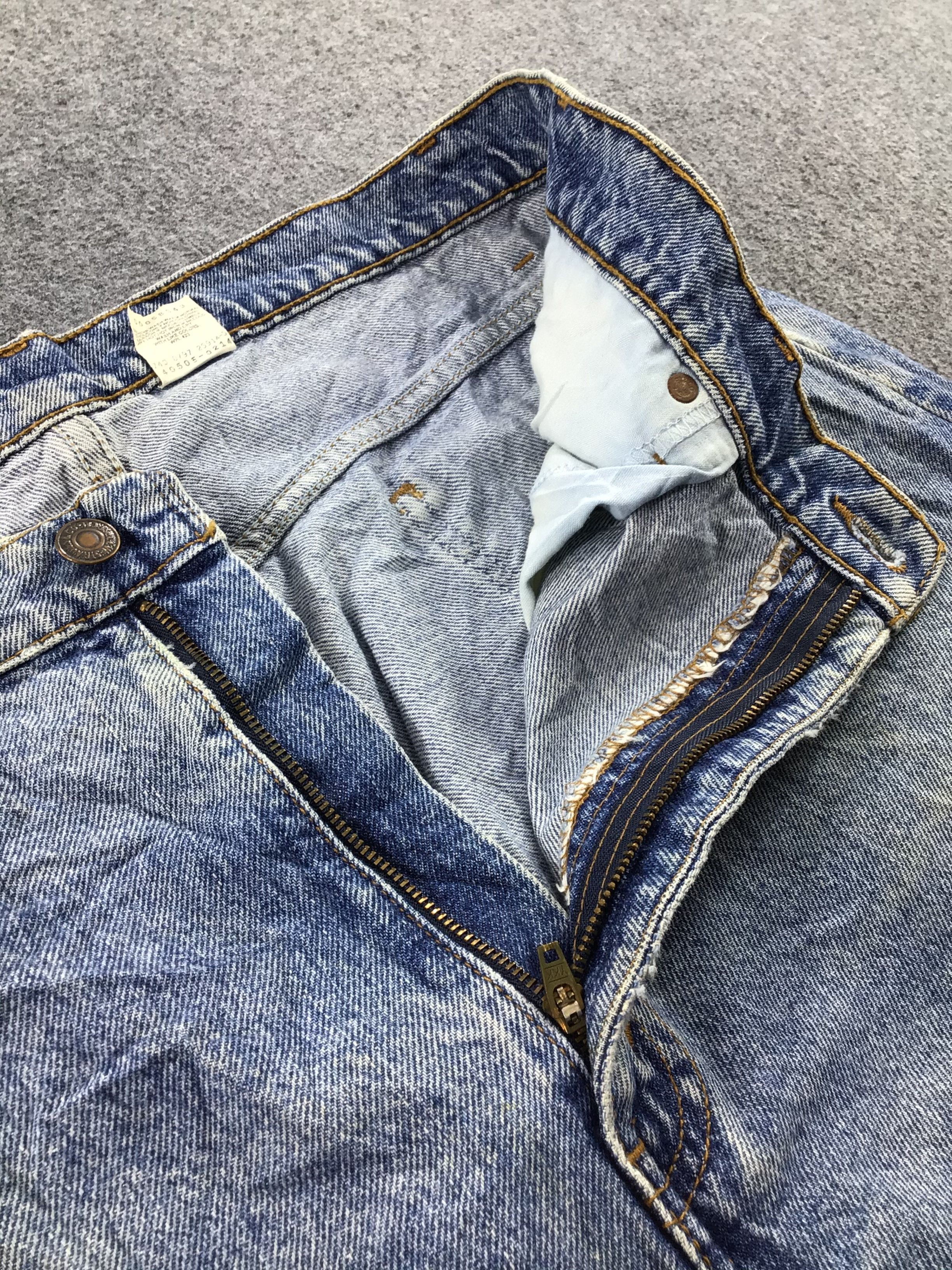 Levi's Vintage 90s Levi's 505 Jeans Orange Tab Denim KJ185 Size US 37 - 8 Thumbnail