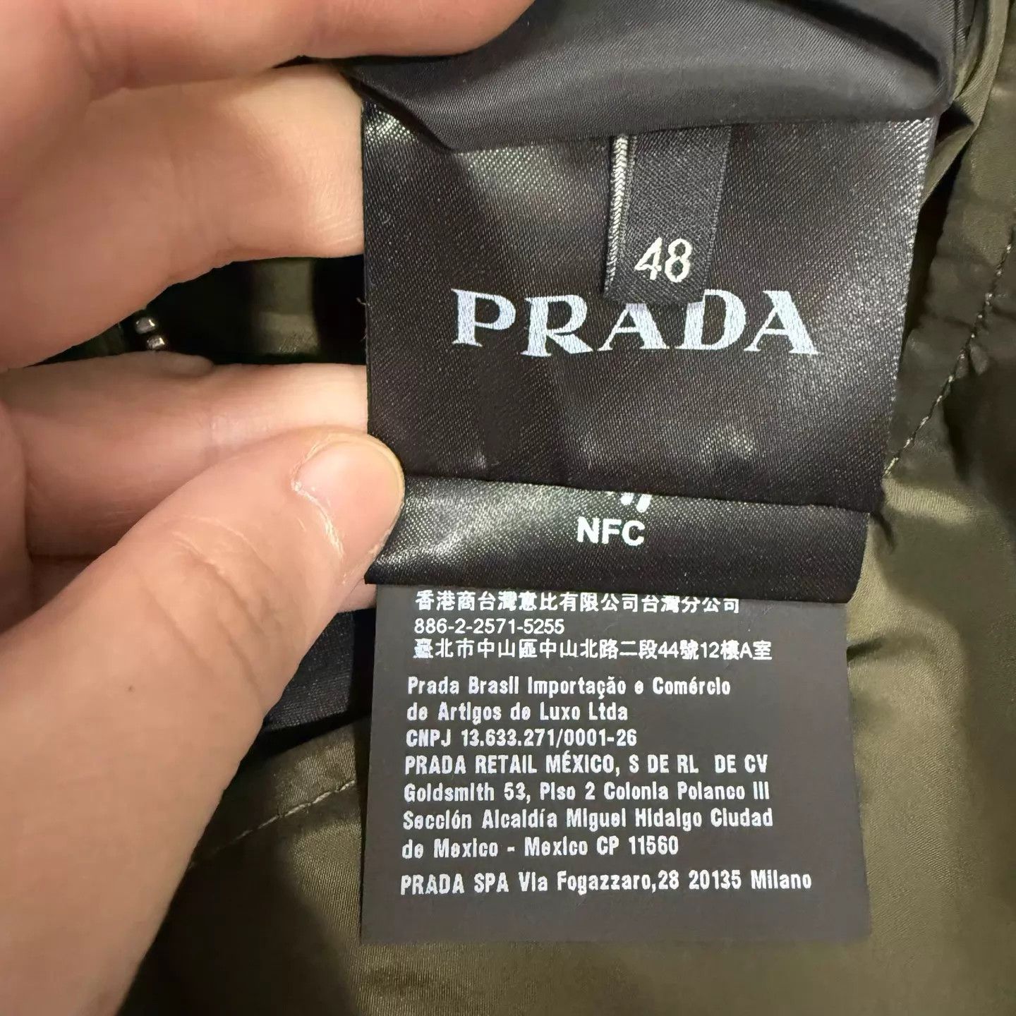Prada Prada black green reversible triangle logo nylon jacket 48 Size US M / EU 48-50 / 2 - 4 Thumbnail
