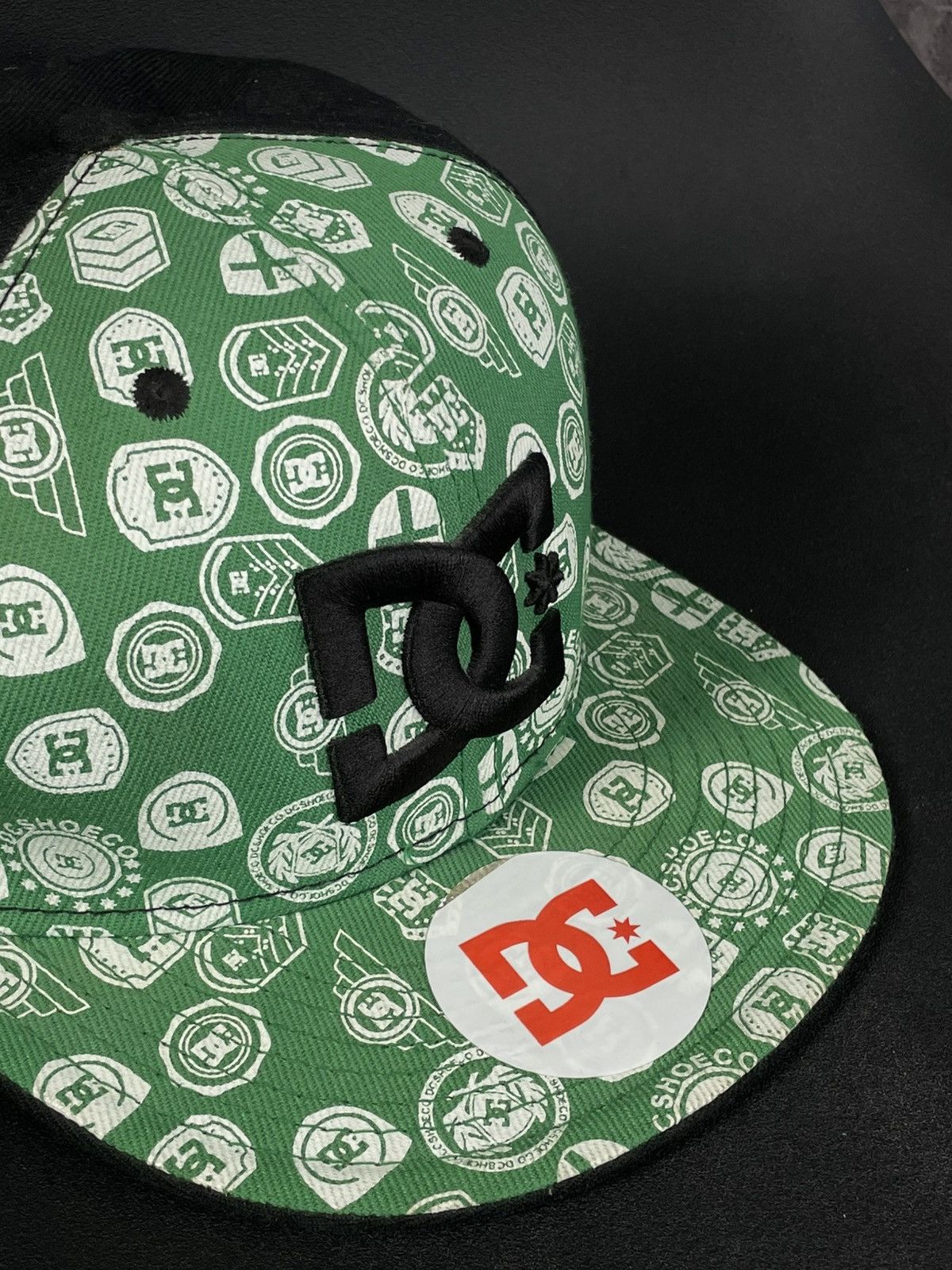 DC DC HIP HOP RARE DESIGN HAT CAP SNAP BACK Y2K SK8 Size ONE SIZE - 4 Thumbnail