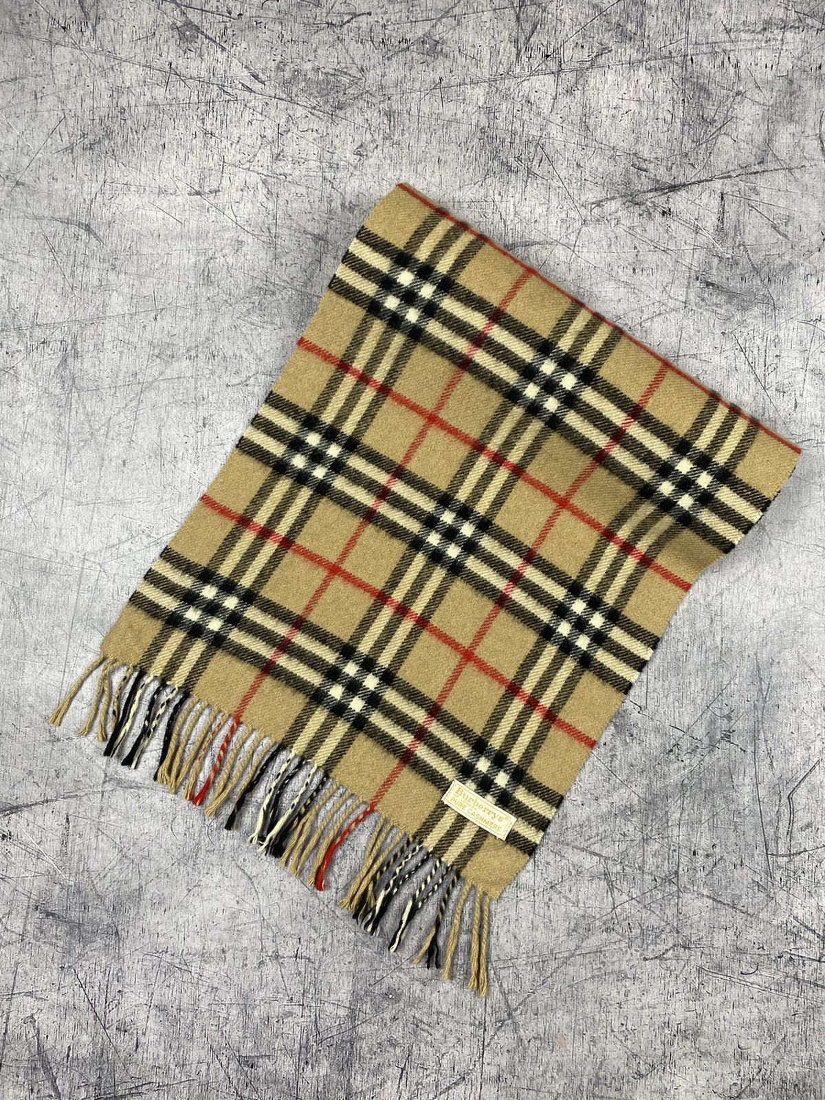 Burberry × Designer × Vintage Vintage 90’s Burberry’s Nova Check Pure Cashmere Scarf Size ONE SIZE - 3 Thumbnail