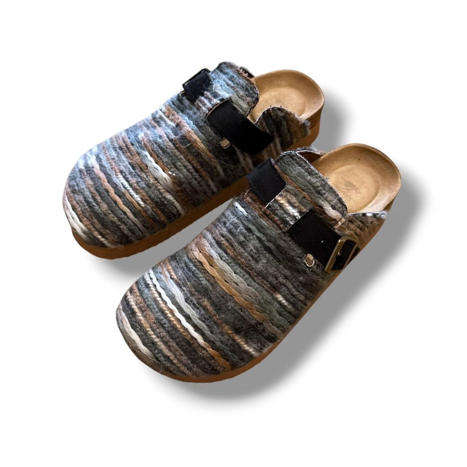 Other Women's Rocket Dog Textured Slide Clogs Size US 7 / IT 37 - 1 Thumbnail