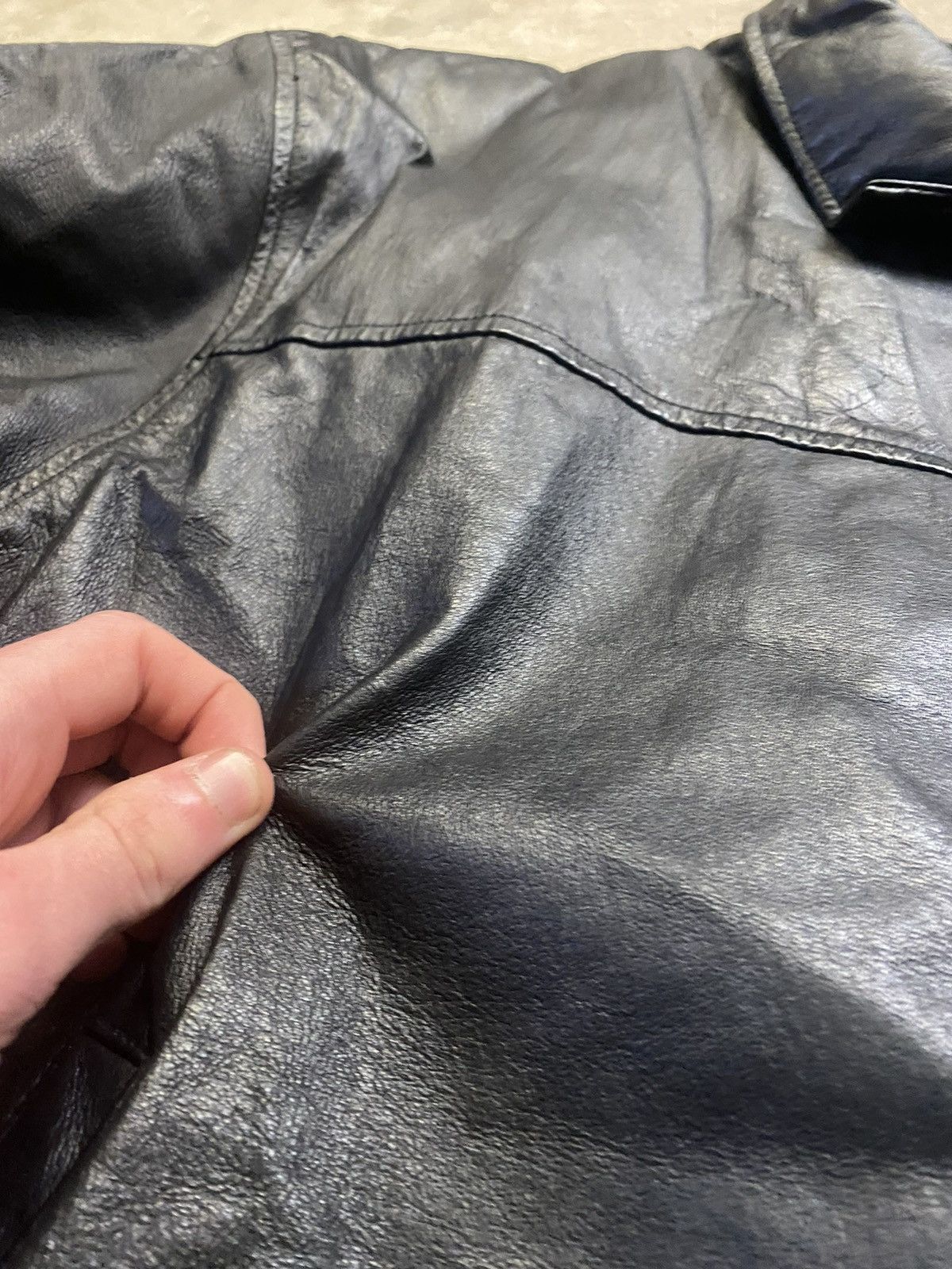 Other Leather bomber jacket paired with Size US XXL / EU 58 / 5 - 3 Thumbnail