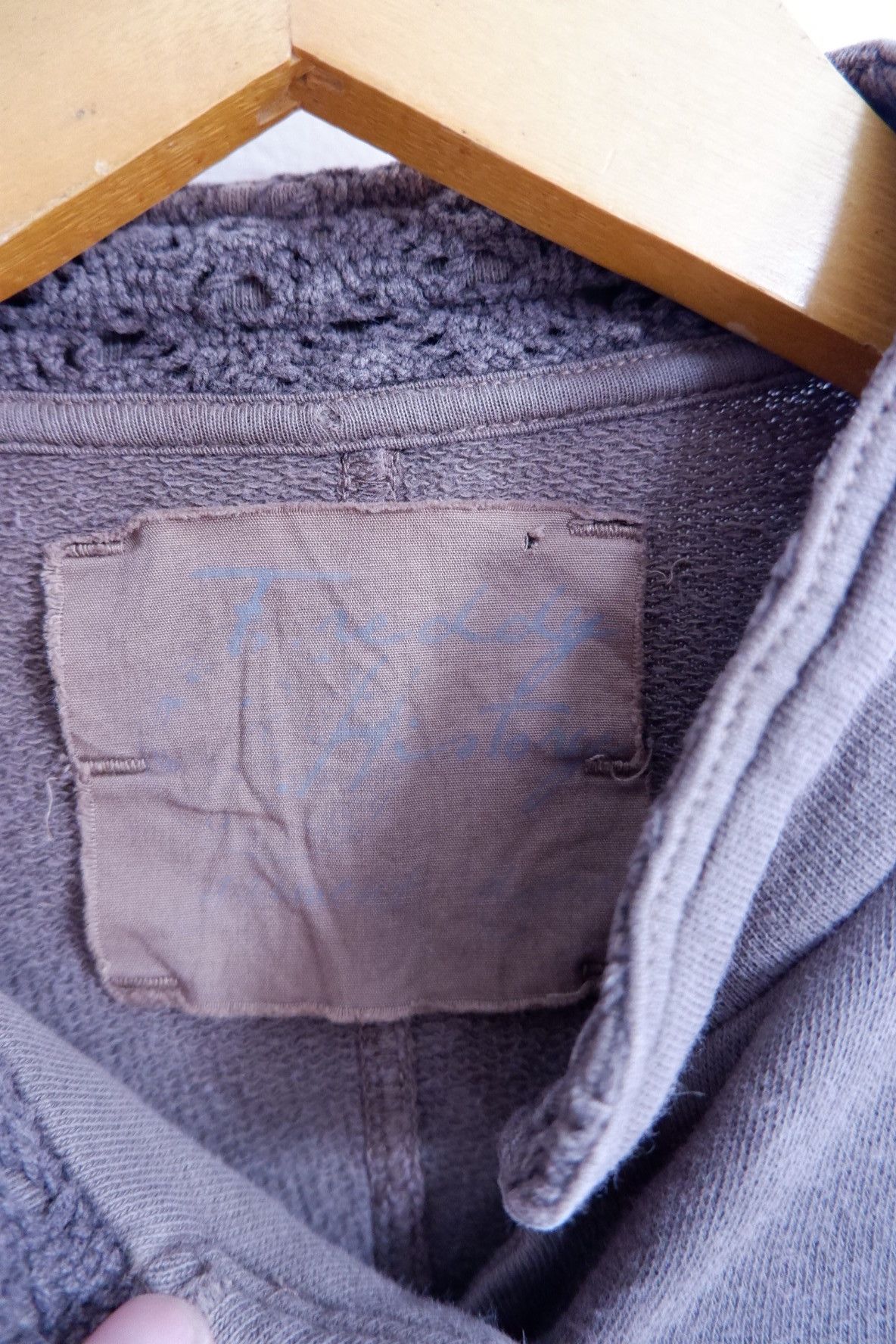 14th Addiction 2000s Freddy The Slounge Reconstructed Sun Faded Sweaters Size US S / EU 44-46 / 1 - 7 Thumbnail