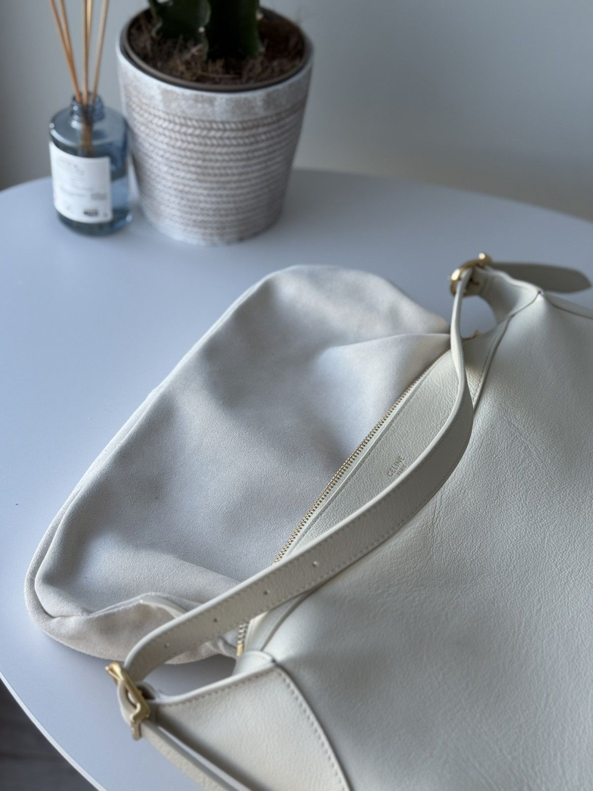 Celine Celine Small Romy Bag White Calfskin Leather Gold HW Size ONE SIZE - 15 Thumbnail
