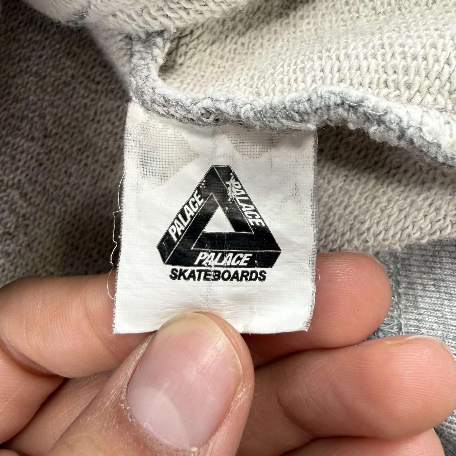Palace Palace Roadrunner Hoodie Grey XL Used Size US XL / EU 56 / 4 - 4 Thumbnail