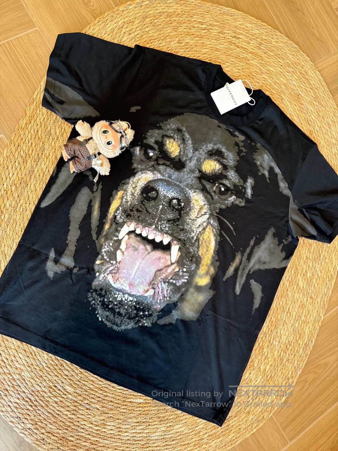 Givenchy Givenchy Dog Head T-Shirt L. Size US L / EU 52-54 / 3 - 1 Thumbnail