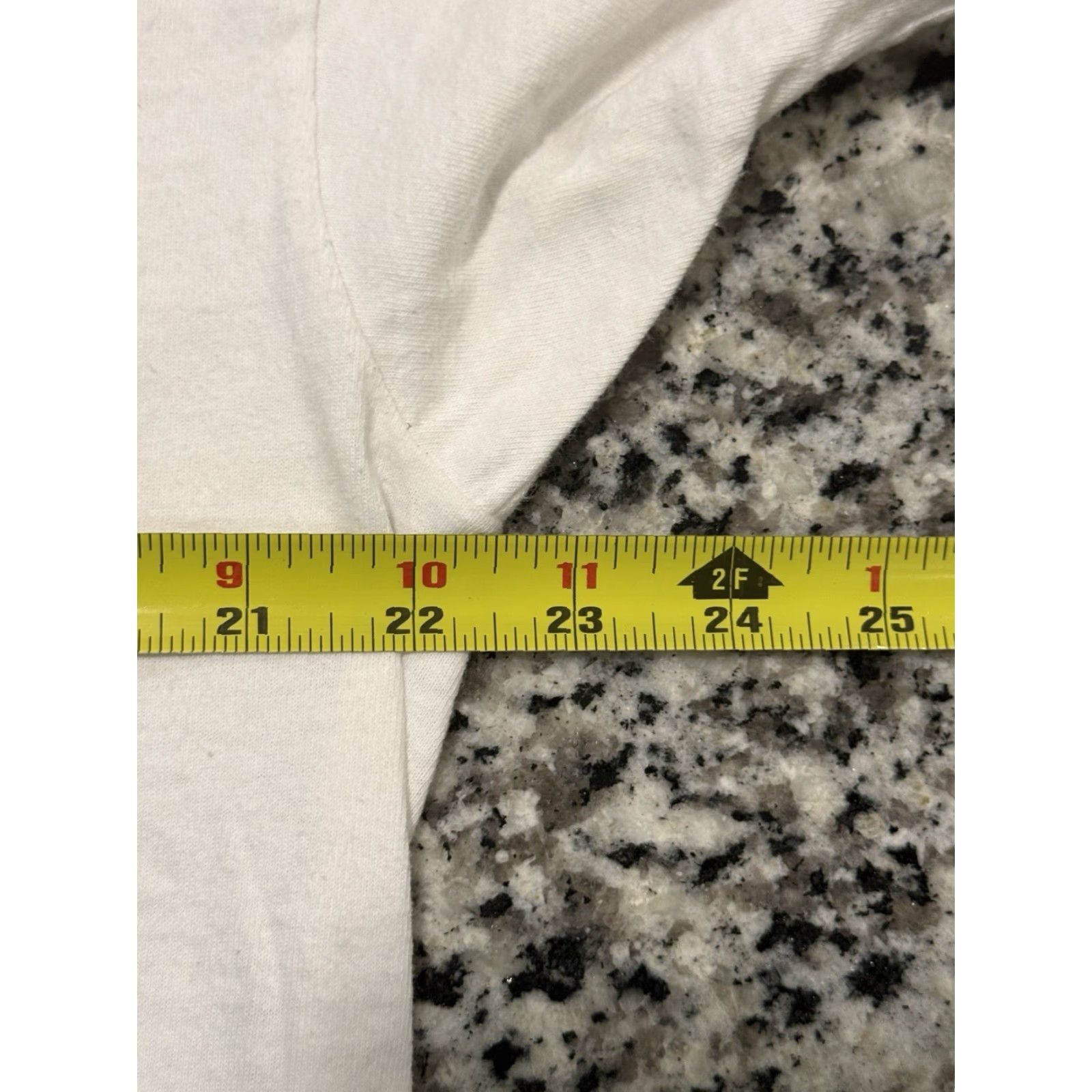Delta VINTAGE Elvis Presley Shirt Band Tee XL White Cotton 1996 Graphic Tee Mens Size US XL / EU 56 / 4 - 5 Thumbnail