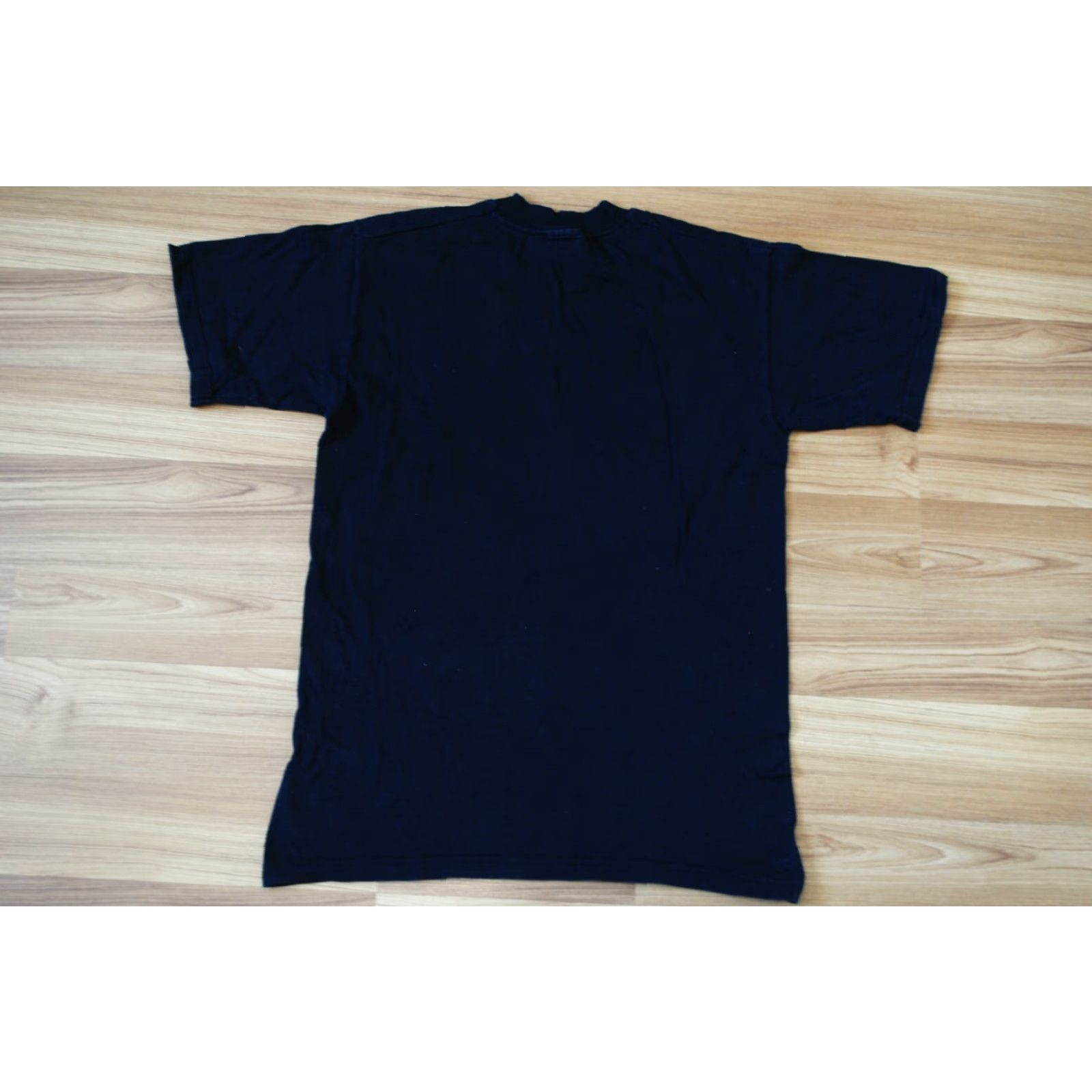 Vintage VINTAGE LOONEY TUNES 1999 DAFFY DUCK BOXING ELMI BLACK SINGLE STITCH SHIRT SMALL Size US S / EU 44-46 / 1 - 8 Thumbnail