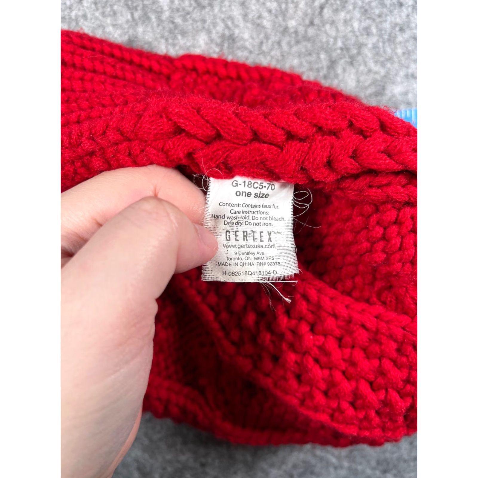 Vintage Gertex Beanie Toque Adult One Size Red Cable Knit Snowflake 100% Acrylic Pom Hat/Cap Women Beanie Winter Mens Girls Boys Size ONE SIZE - 8 Thumbnail
