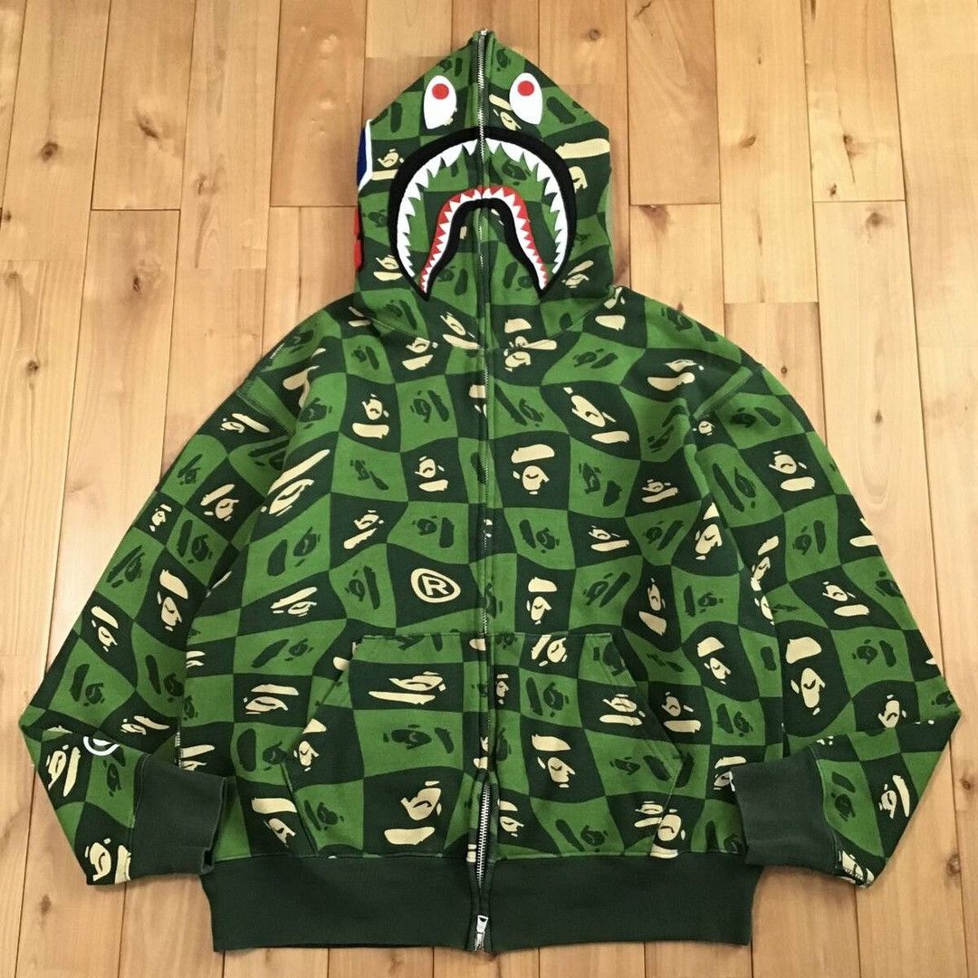 Bape BAPE FACE Logo Distortion Shark Full Zip Hoodie APE Size US M / EU 48-50 / 2 - 1 Thumbnail