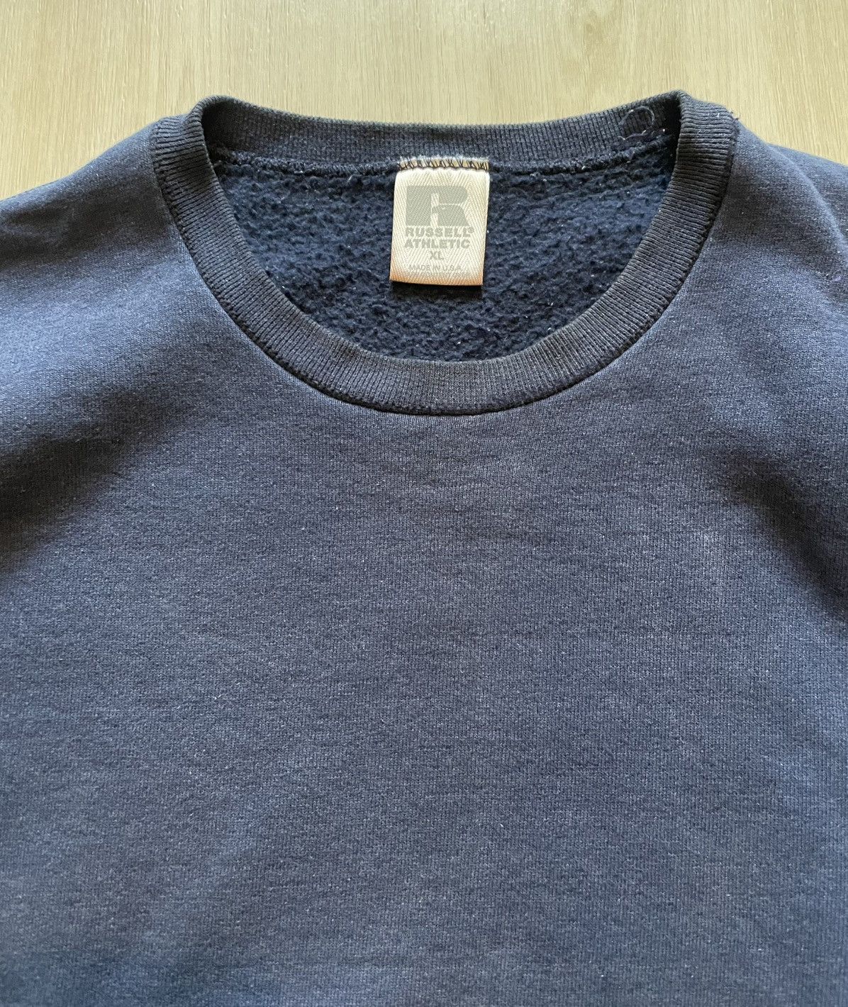 Russell Athletic Vintage Russell Athletic Navy Blank Crewneck Sweater USA XL Size US XL / EU 56 / 4 - 5 Thumbnail