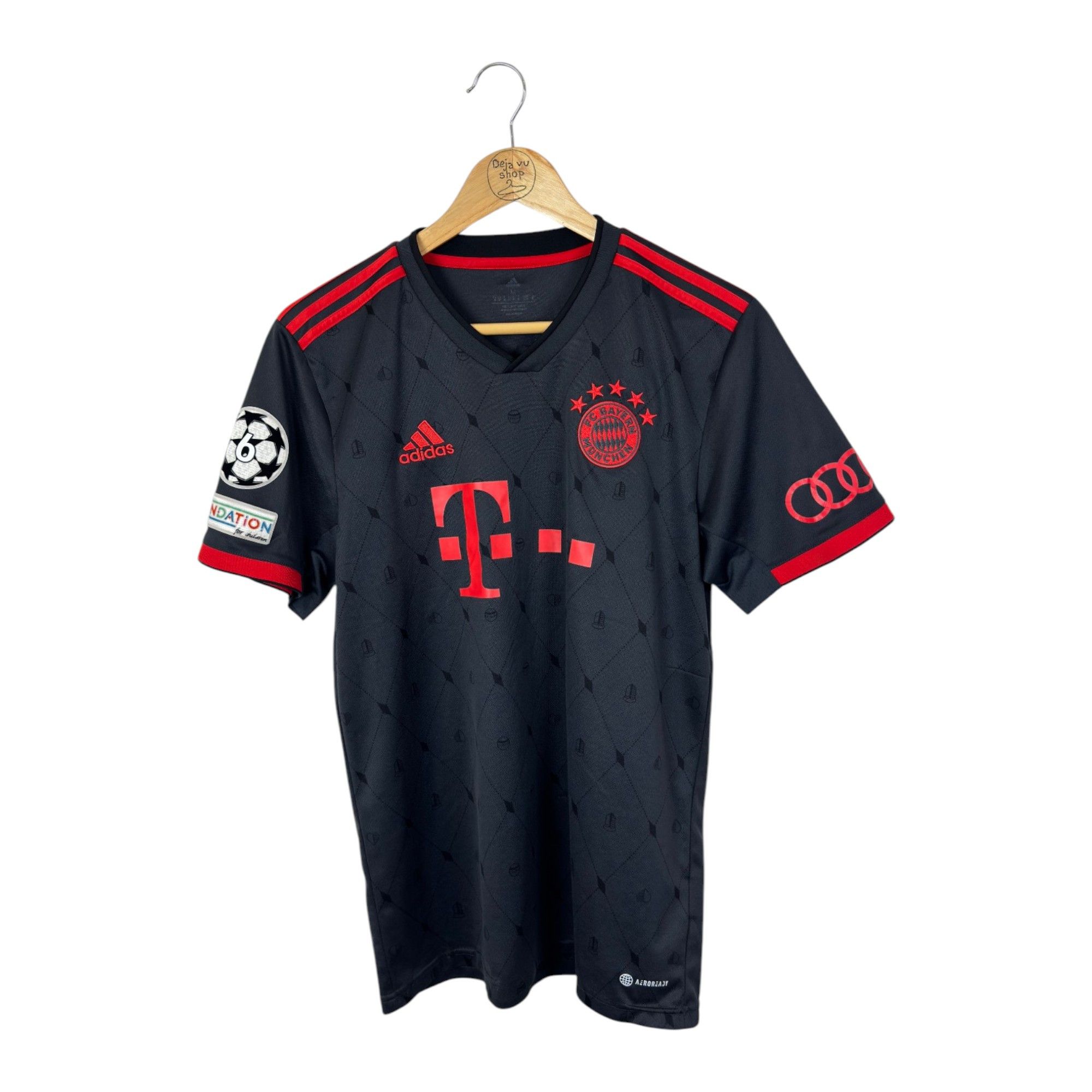 Adidas Bayern Munich 2022-23 Third Shirt Mane #17 Size US M / EU 48-50 / 2 - 1 Thumbnail