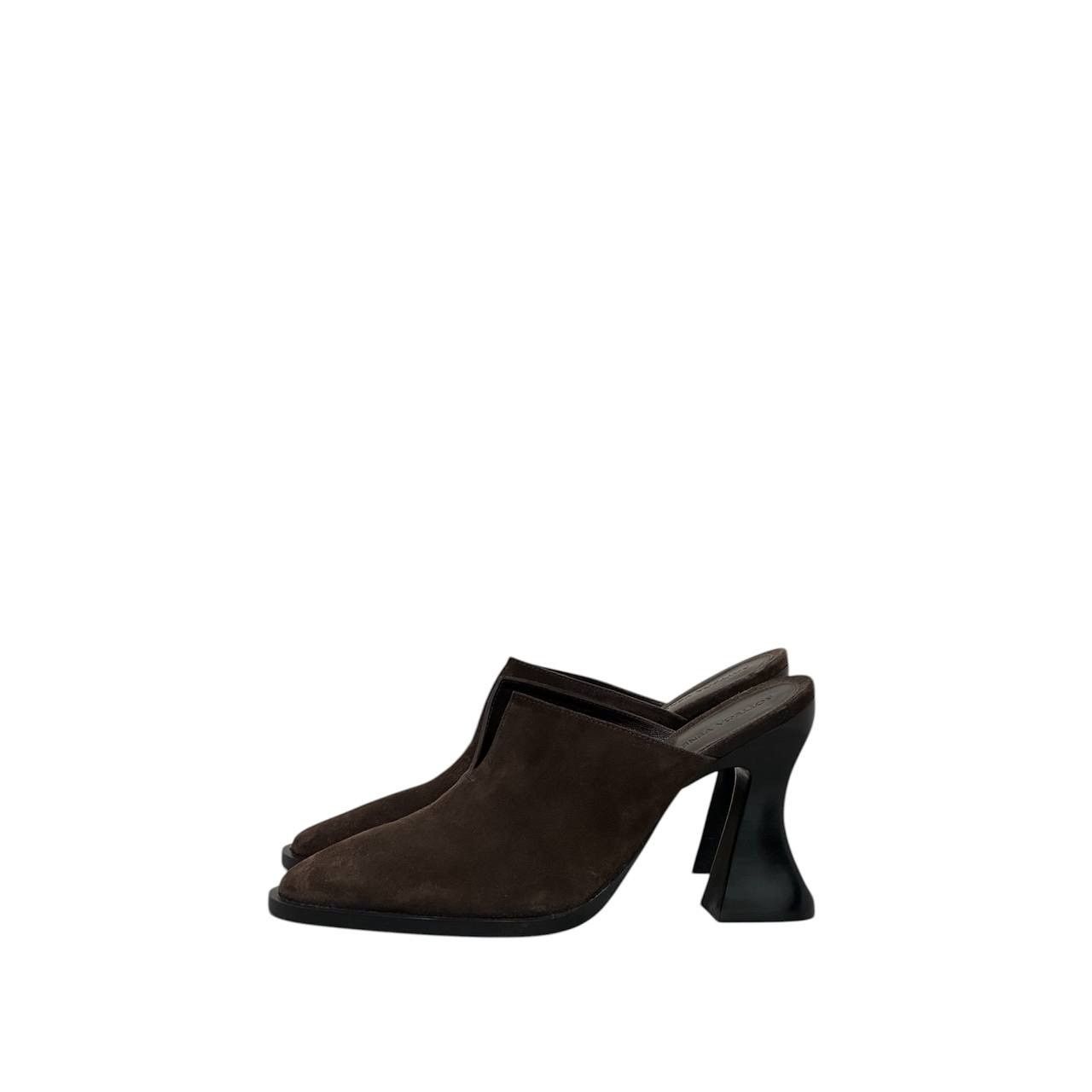 Bottega Veneta NWOB Bottega Veneta Cha-Cha Brown Suede Mules Sz 39 Size US 9 / IT 39 - 1 Thumbnail