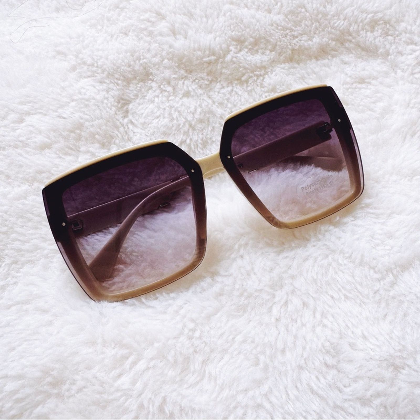 Other Gloria Cream Square Oversized Sunglasses Size ONE SIZE - 1 Thumbnail