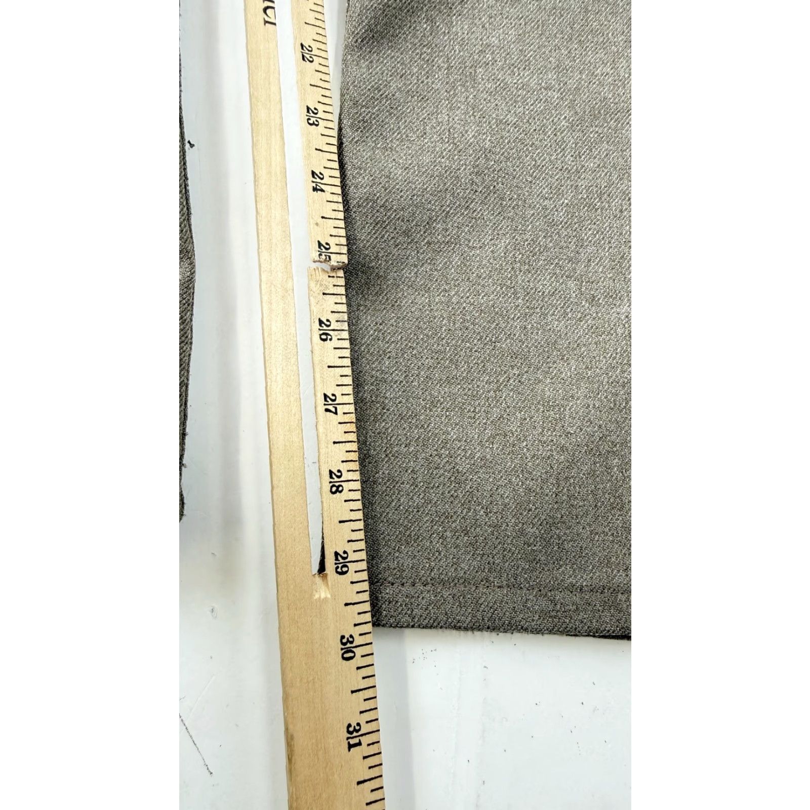 Levi's VINTAGE Levi's Pants Mens 40x30 Gray Twill Straight Leg Casual Made in USA 80s Size US 40 / EU 56 - 6 Thumbnail