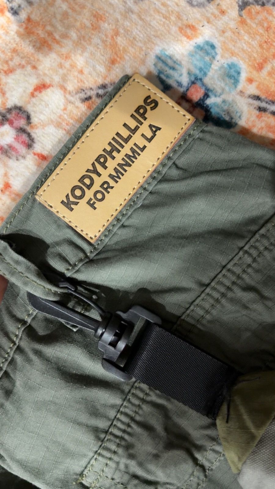 MNML MNML TECH CARGO PANTS SZ 29 NWOT Size US 29 - 4 Thumbnail