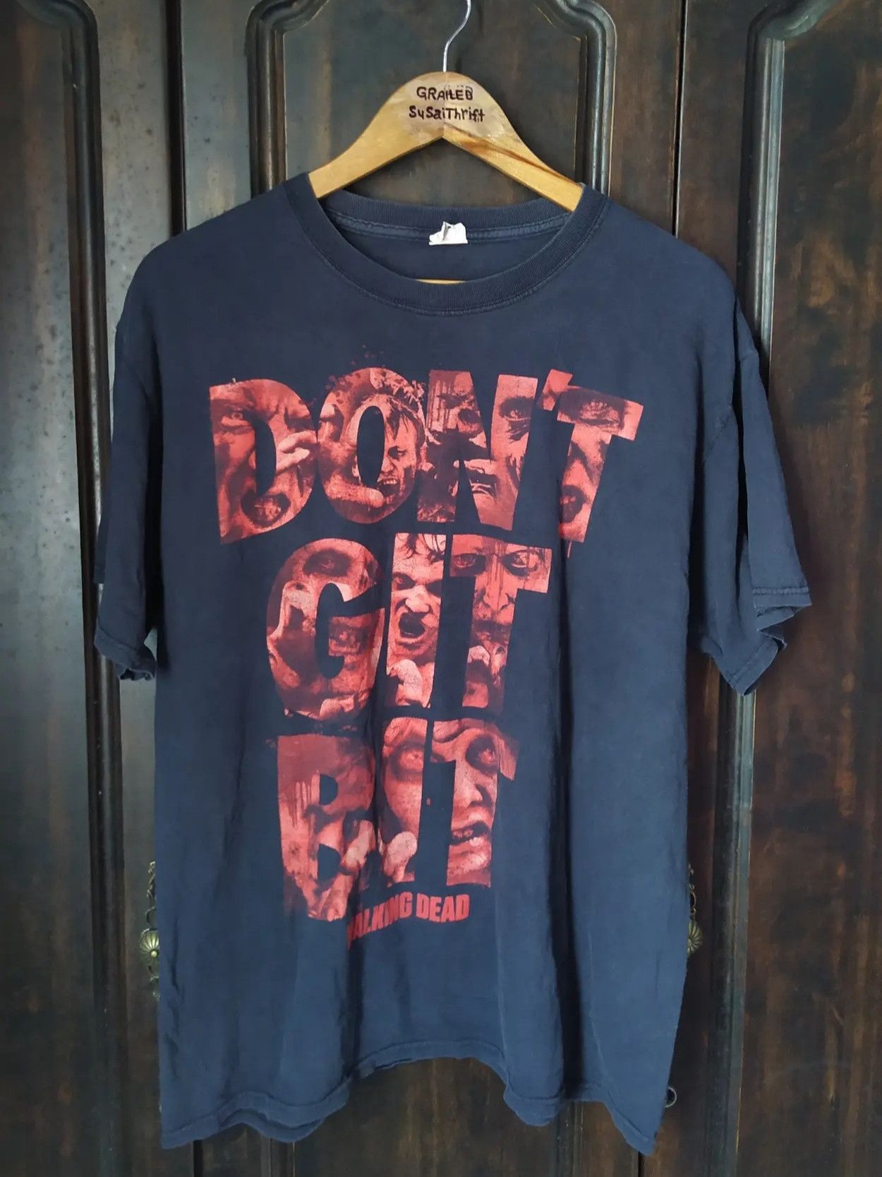 Expert Horror The Walking Dead "Don't Get Bit" Graphic T-Shirt Black Size US XL / EU 56 / 4 - 1 Thumbnail
