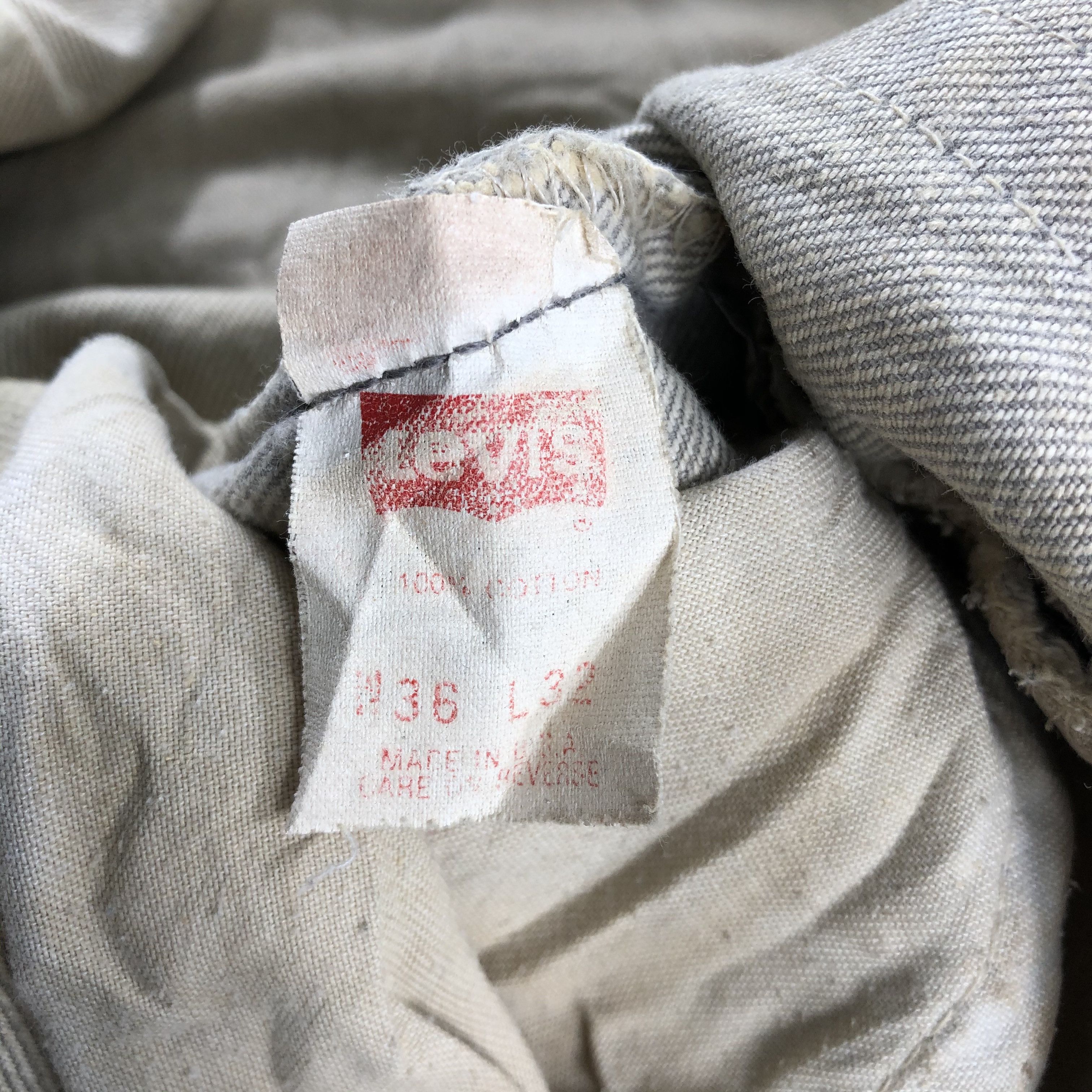 Levi's 90s Vintage Ripped Levis 501 Jeans-J2592 Size US 36 / EU 52 - 13 Thumbnail