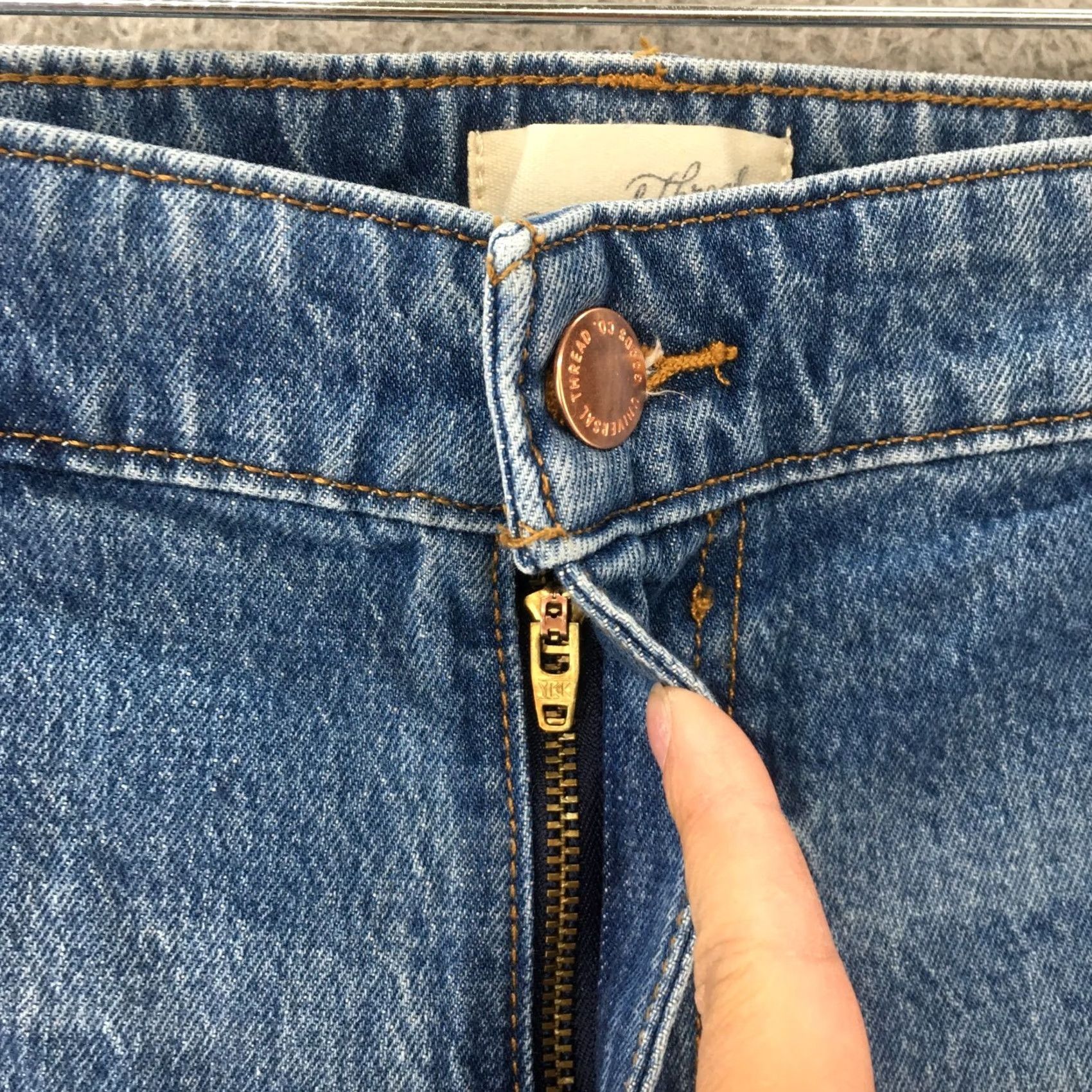 Vintage Universal Thread Jeans Womens 24W Blue Denim Slim Straight Zip NEW Size 42" / US 20 - 4 Thumbnail