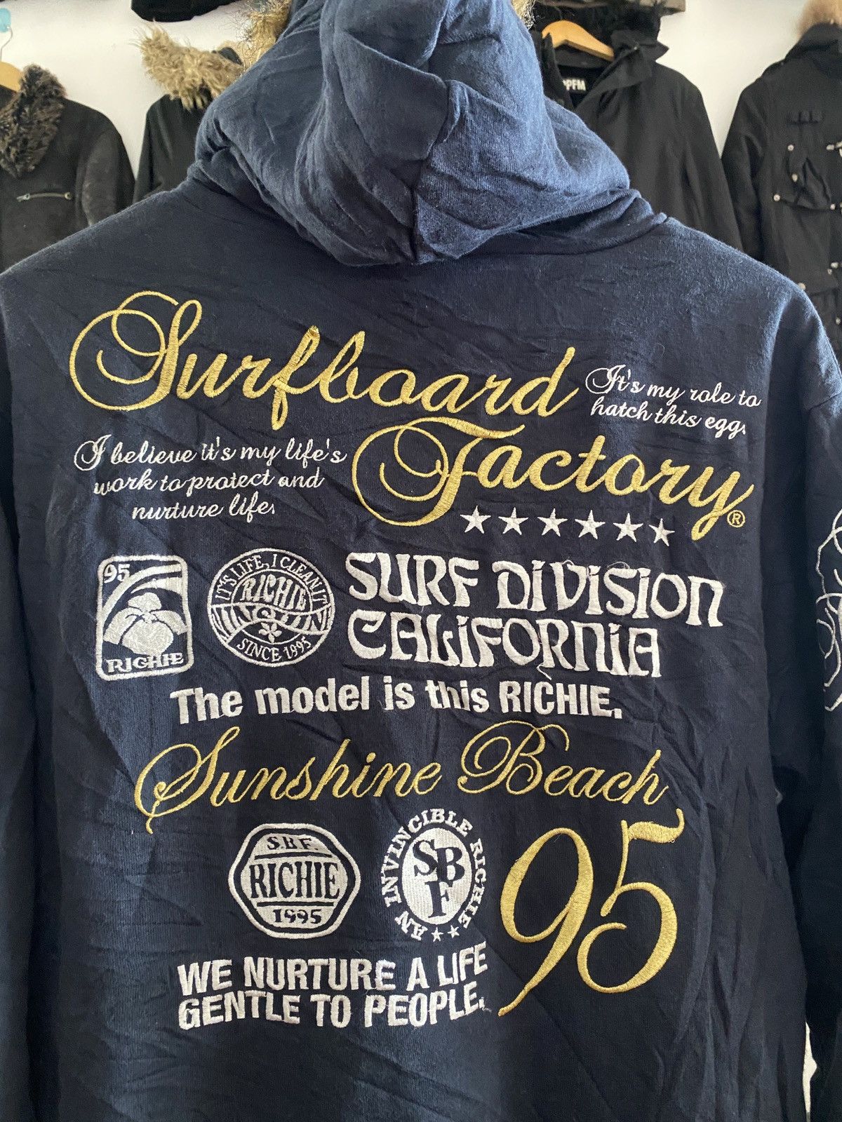 If Six Was Nine Japanese Surfboard Factory Zip Fur Hoodie Size US L / EU 52-54 / 3 - 15 Thumbnail