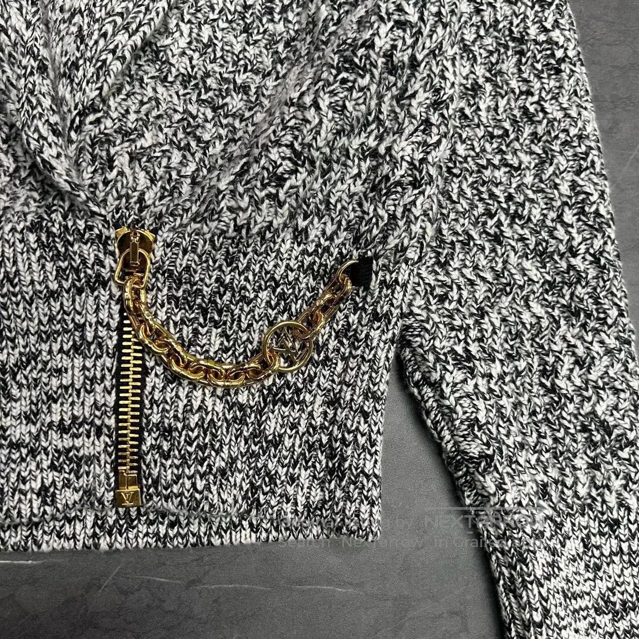 Louis Vuitton Louis Vuitton Gray White Knit Cardigan. Size S / US 4 / IT 40 - 4 Thumbnail