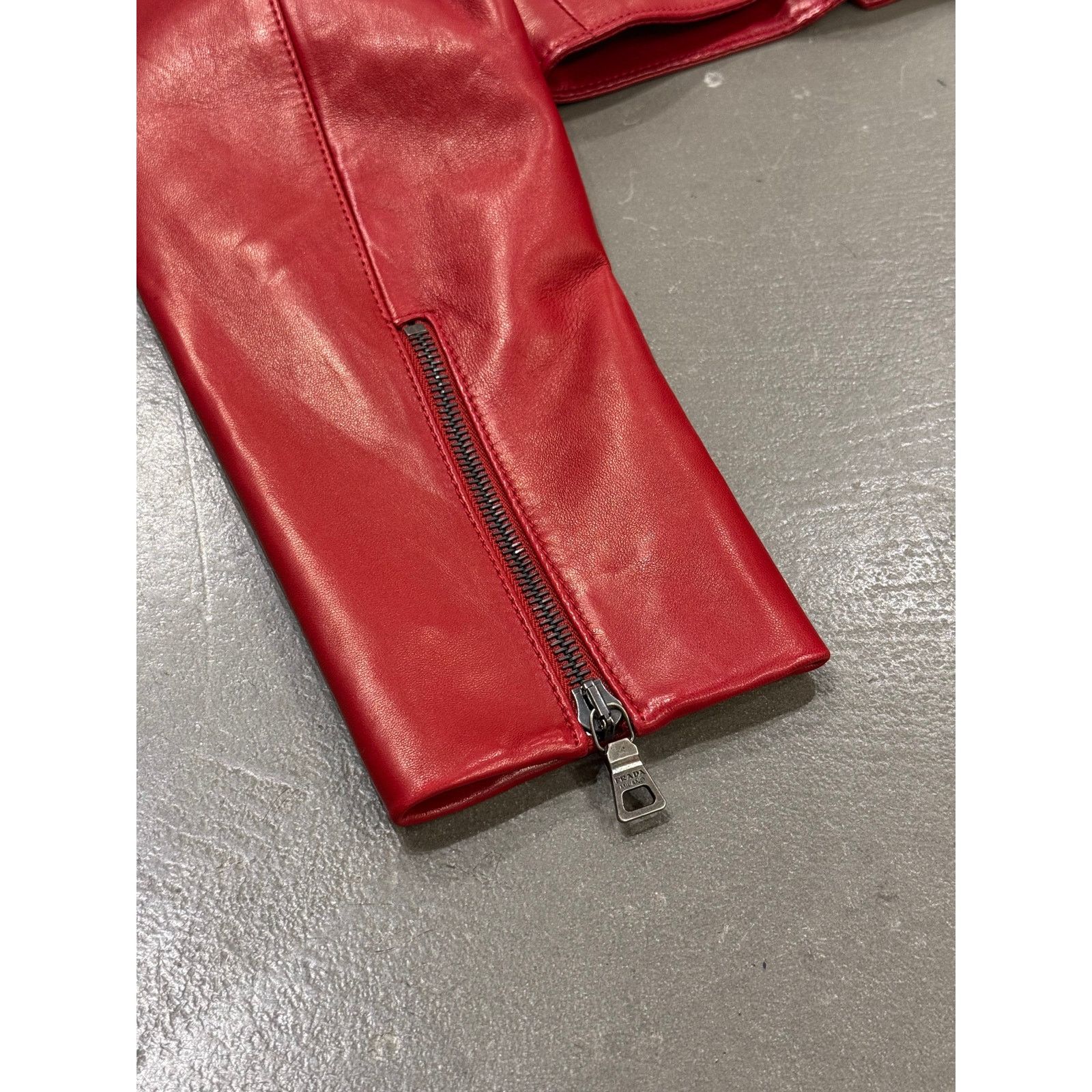 Prada 2000s Prada red biker leather jacket Size US S / EU 44-46 / 1 - 7 Thumbnail