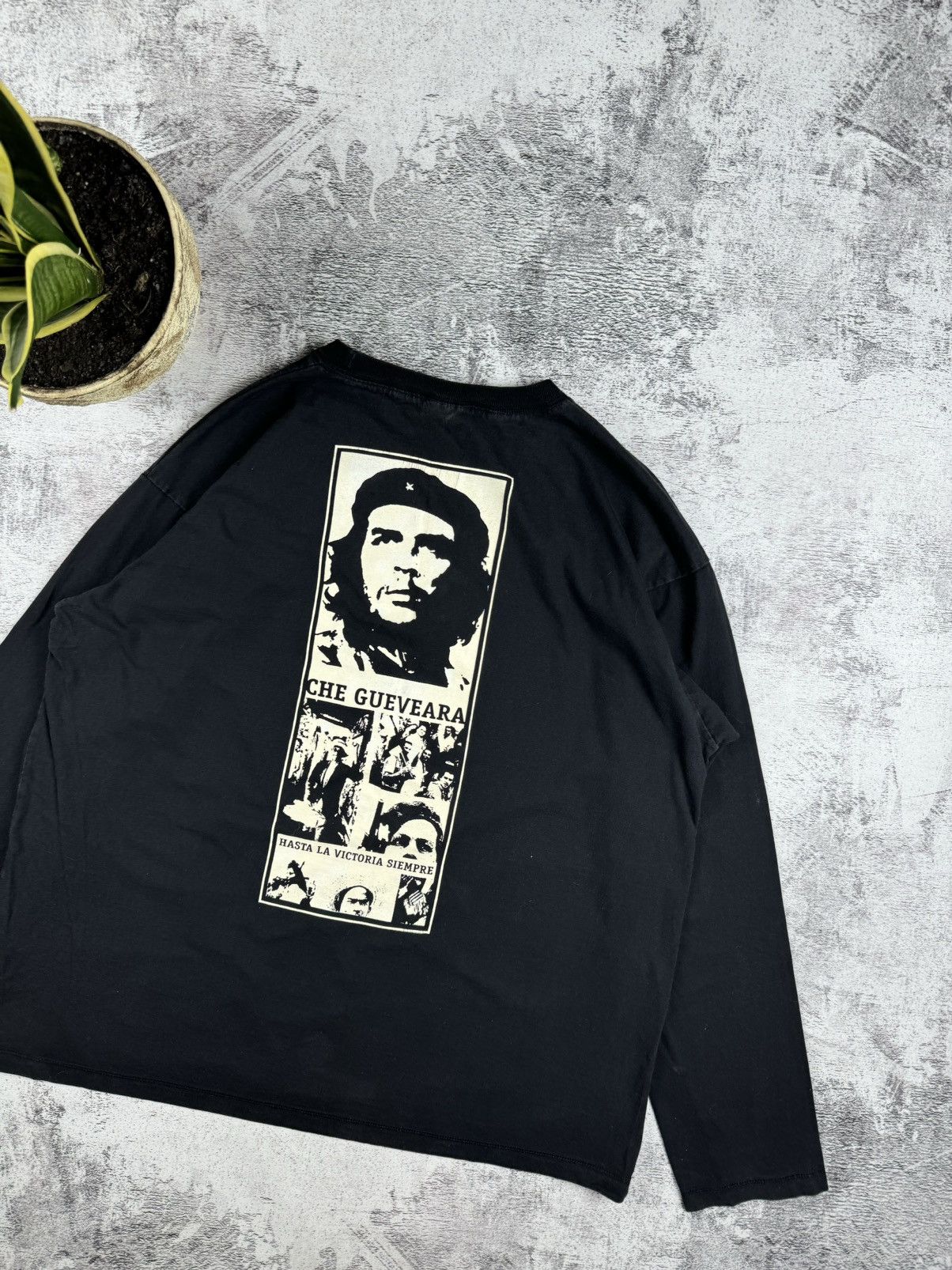 Band Tees RARE Che Gueveara HASTA VICTORIA 2000 Joe Browns Longseeve Size US L / EU 52-54 / 3 - 12 Thumbnail