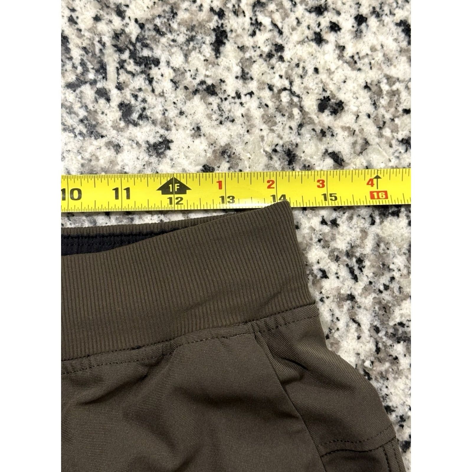 Lululemon Lululemon Jogger Mens M Men ABC Warpstreme LM5A85S Size Olive Size US 31 - 4 Thumbnail