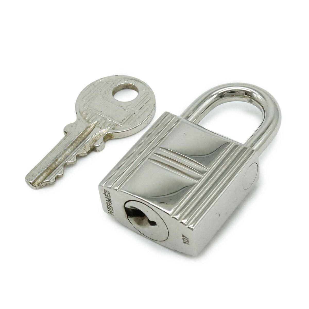Hermes Hermes Cadena107 Metal Padlock Metal Charm DUTY FREE for USA