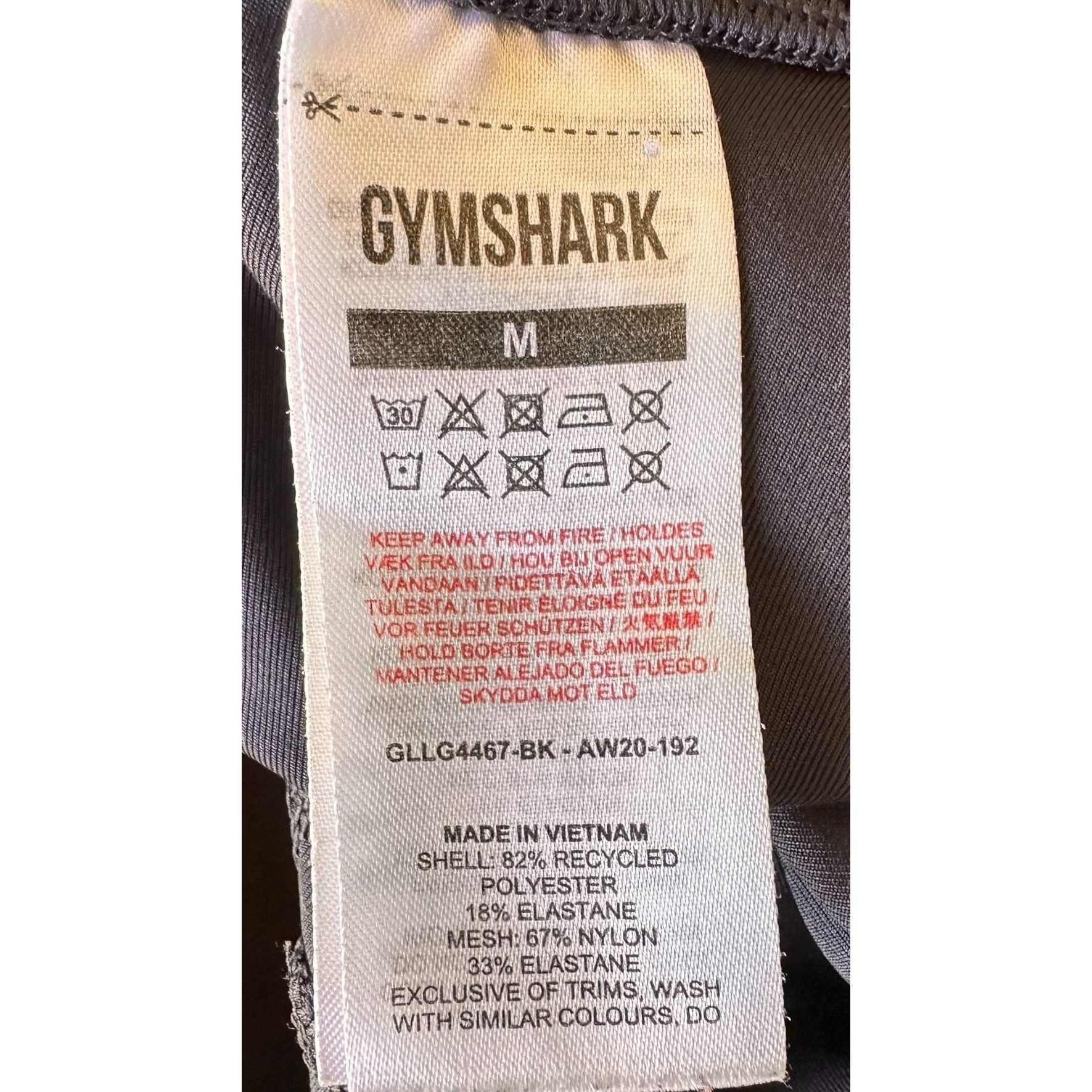 Gymshark × Vintage Gymshark Perforated Cropped Leggings Medium Black White Logo Size 27" / US 4 / IT 40 - 12 Thumbnail