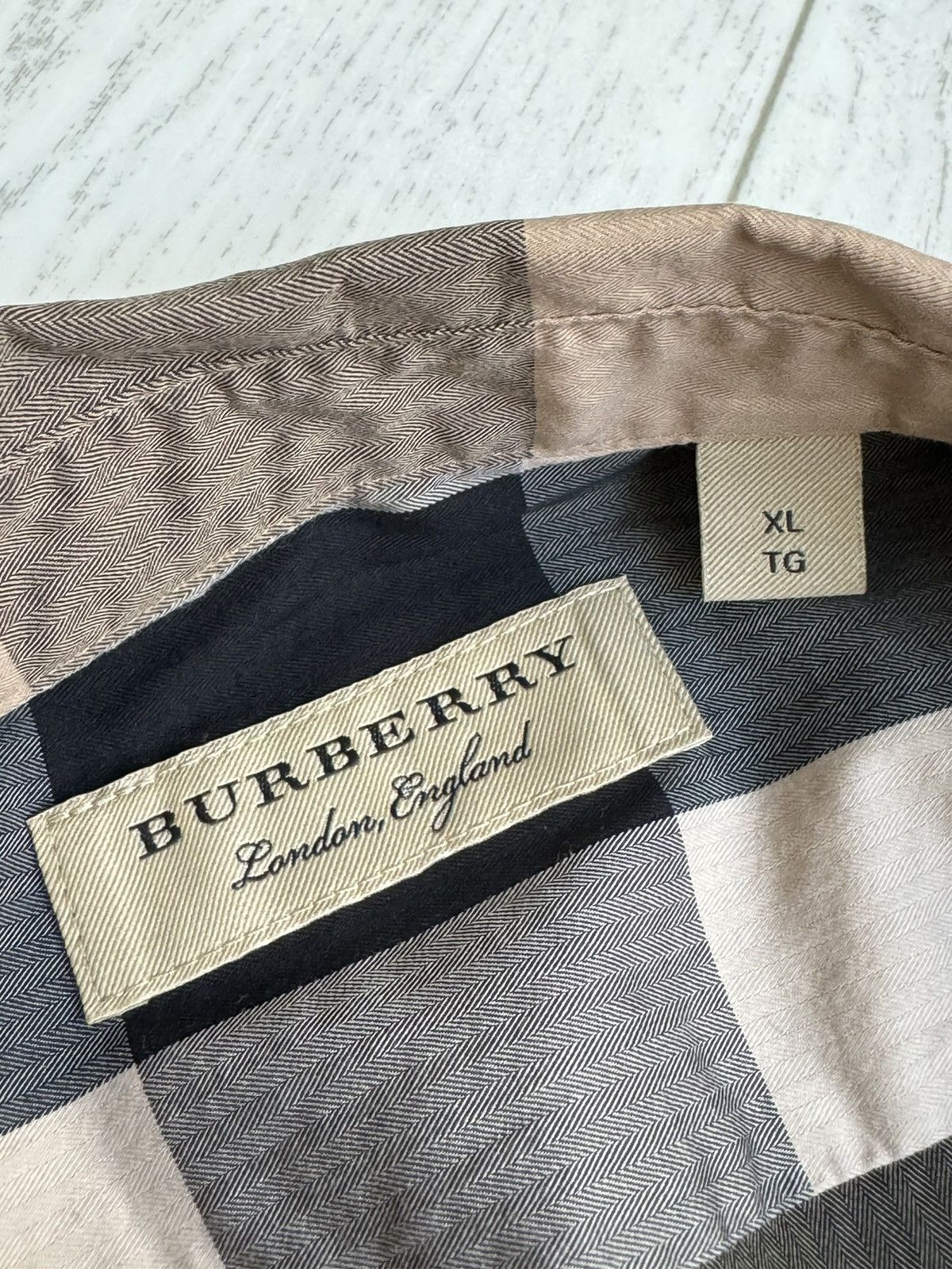 Burberry nova check short sleeve shirt Ricardo Tisci
