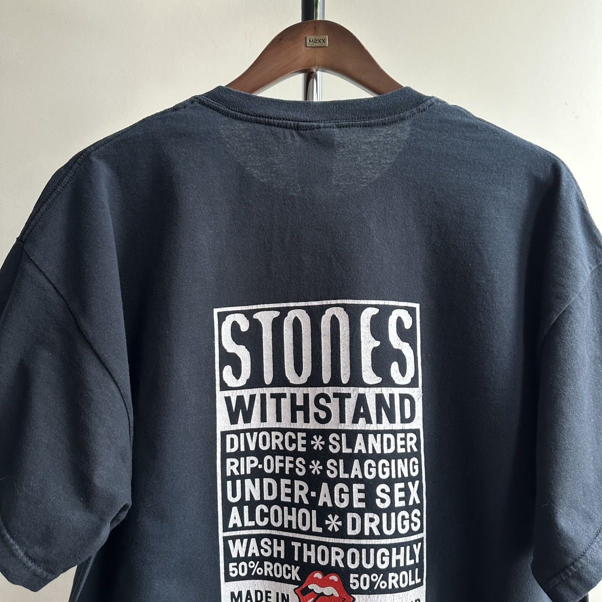 Band Tees × The Rolling Stones × Vintage Vintage The Rolling Stones Established 2004 Band Promo Tee Size US XL / EU 56 / 4 - 6 Thumbnail