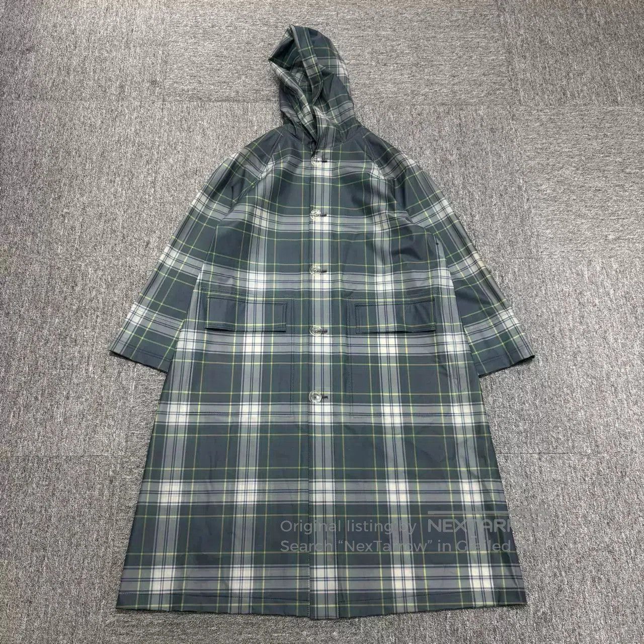 Burberry Burberry Runway Plaid Raincoat. Size US S / EU 44-46 / 1 - 1 Thumbnail