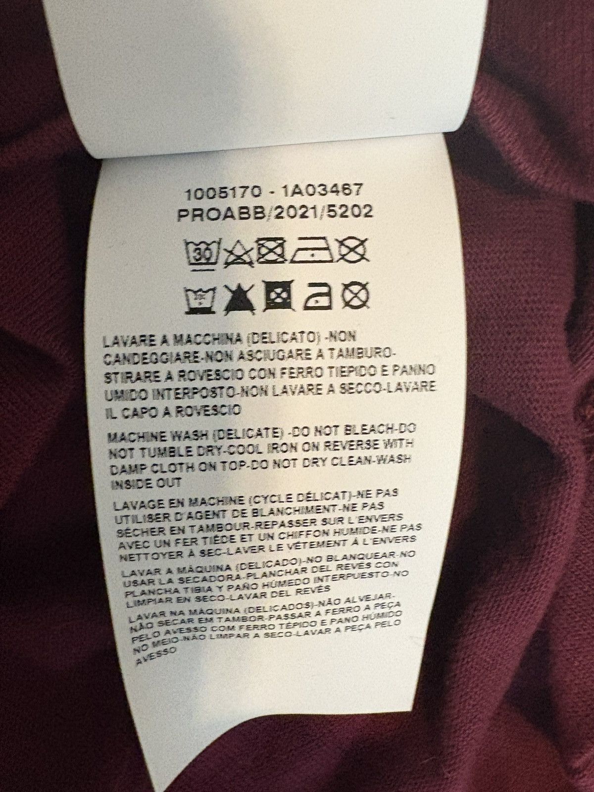 Versace Versace Milano University T Shirt Tee Sz Size US L / EU 52-54 / 3 - 9 Thumbnail