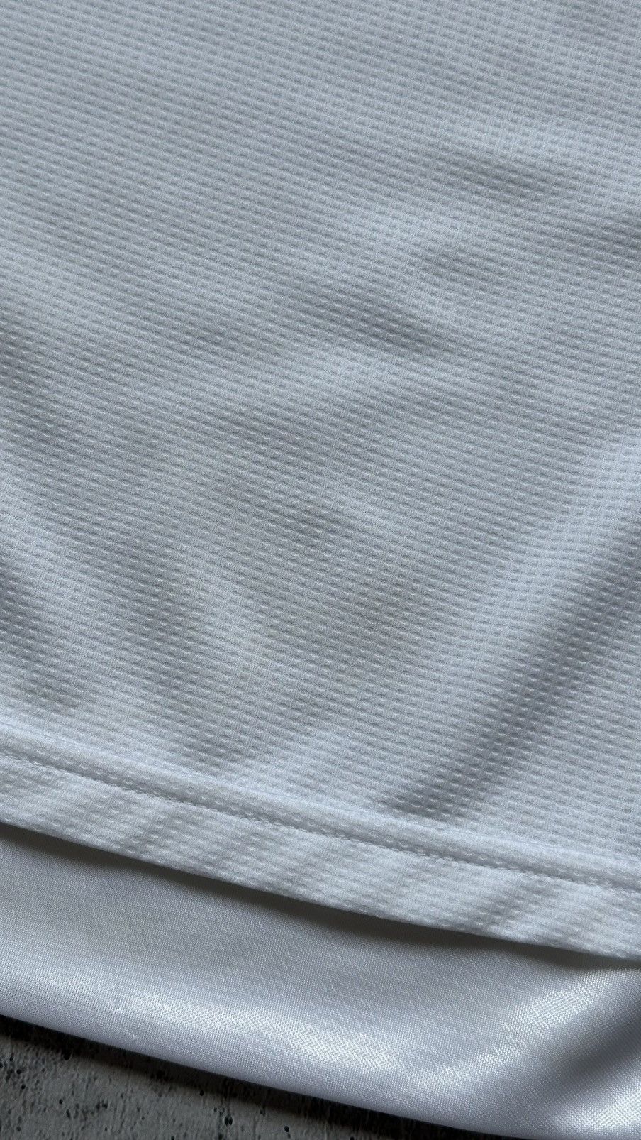 Adidas 2015/16 Adidas Real Madrid Home Soccer Jersey Size US L / EU 52-54 / 3 - 13 Thumbnail