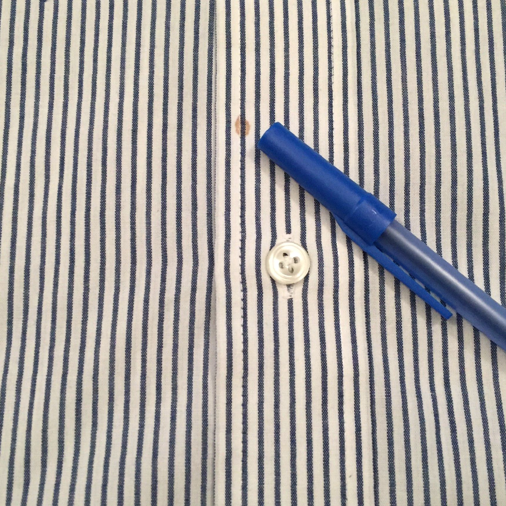 Van Heusen Van Heusen Shirt Mens Button-Up 15.5 Long Sleeve Blue White Striped Cotton Blend Button-Down Collar Size US L / EU 52-54 / 3 - 5 Thumbnail