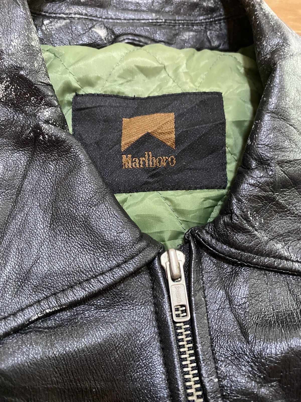 Marlboro × Vintage The Marlboro leather jacket has very cool details Size US M / EU 48-50 / 2 - 17 Thumbnail