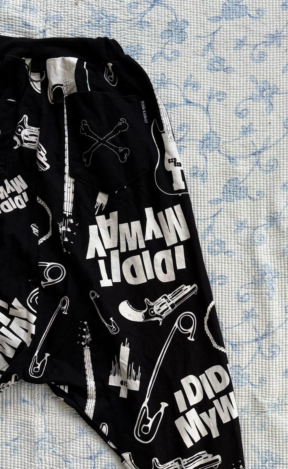 Japanese Brand Lovees Rock Harem Pant Full Print Design Size US 26 / EU 42 - 12 Thumbnail