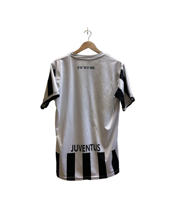 Vintage Juventus Black and White Soccer Jersey Grailed