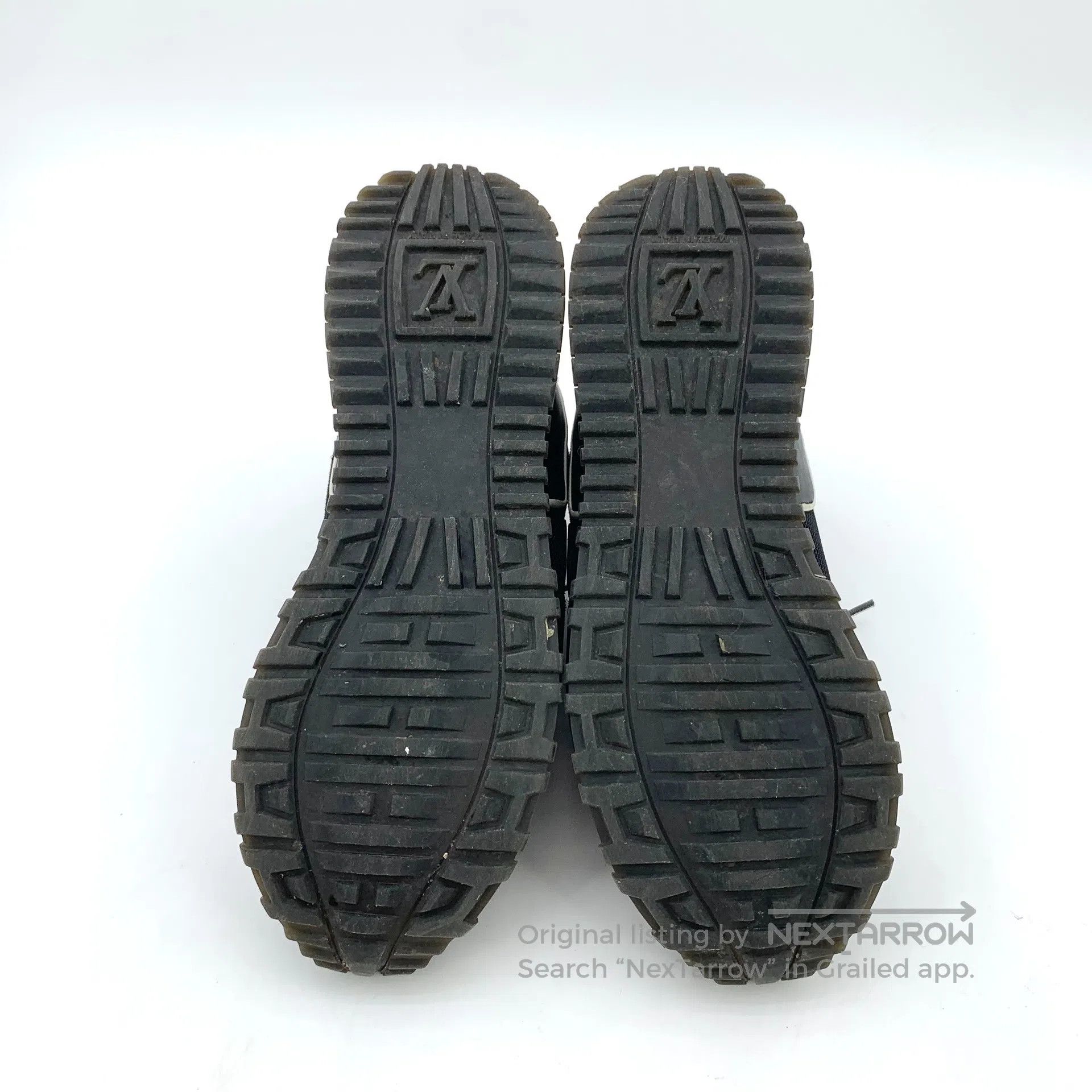 Louis Vuitton Louis Vuitton Black logo tie-up casual flat sneakers| Size US 5.5 / IT 35.5 - 5 Thumbnail