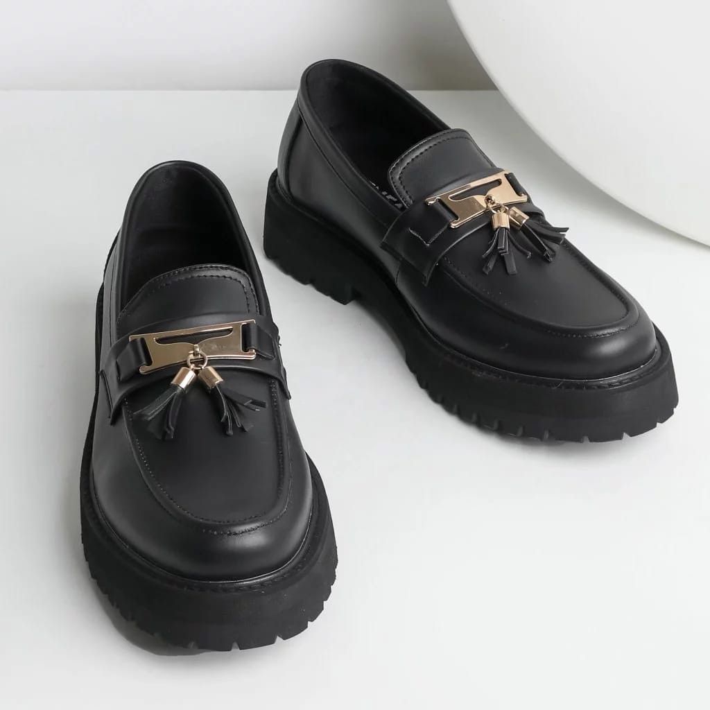 Designer Zephyr Leather Loafer Size US 10 / EU 43 - 1 Thumbnail