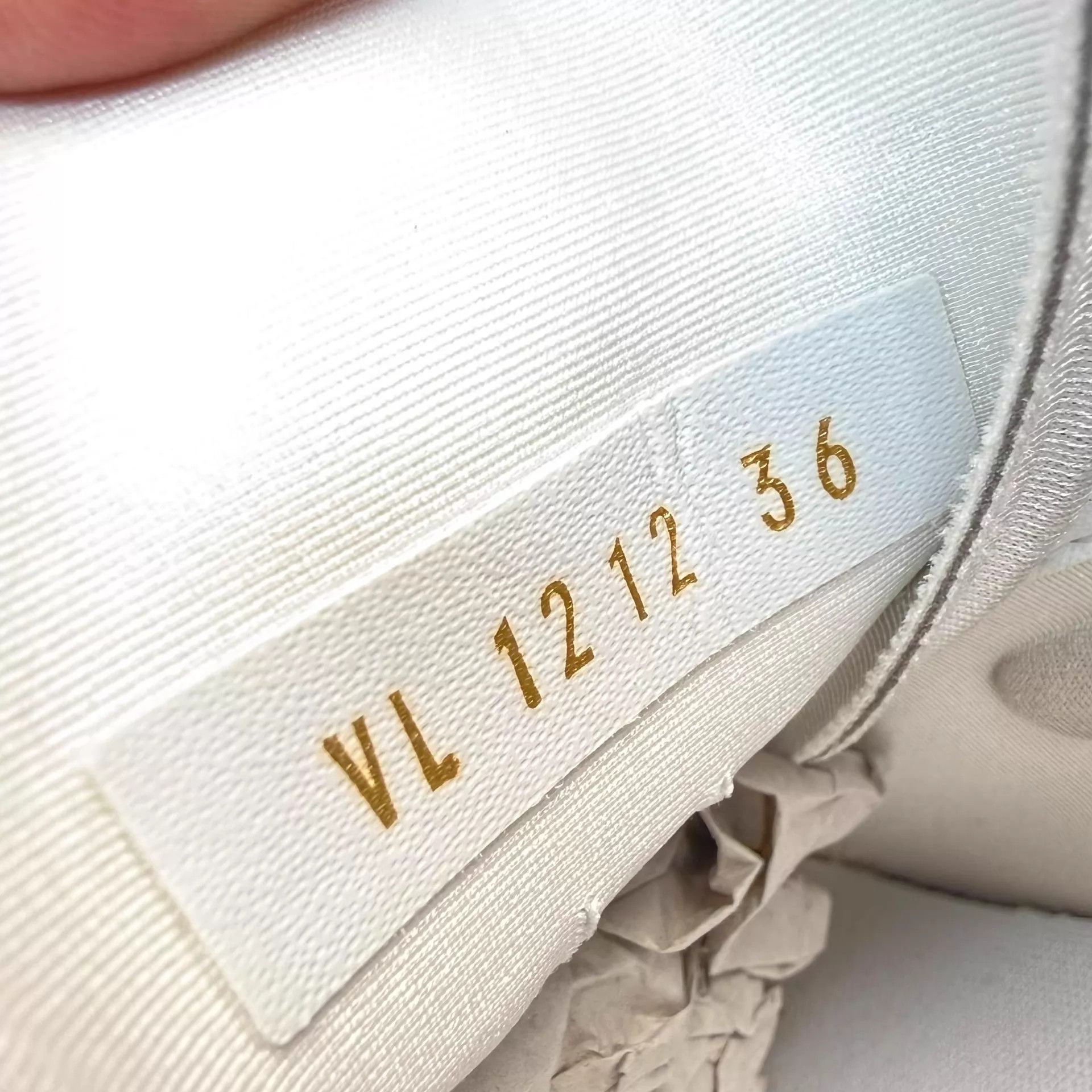 Louis Vuitton LV Run55 36 MINT Size US 5.5 / IT 35.5 - 8 Thumbnail