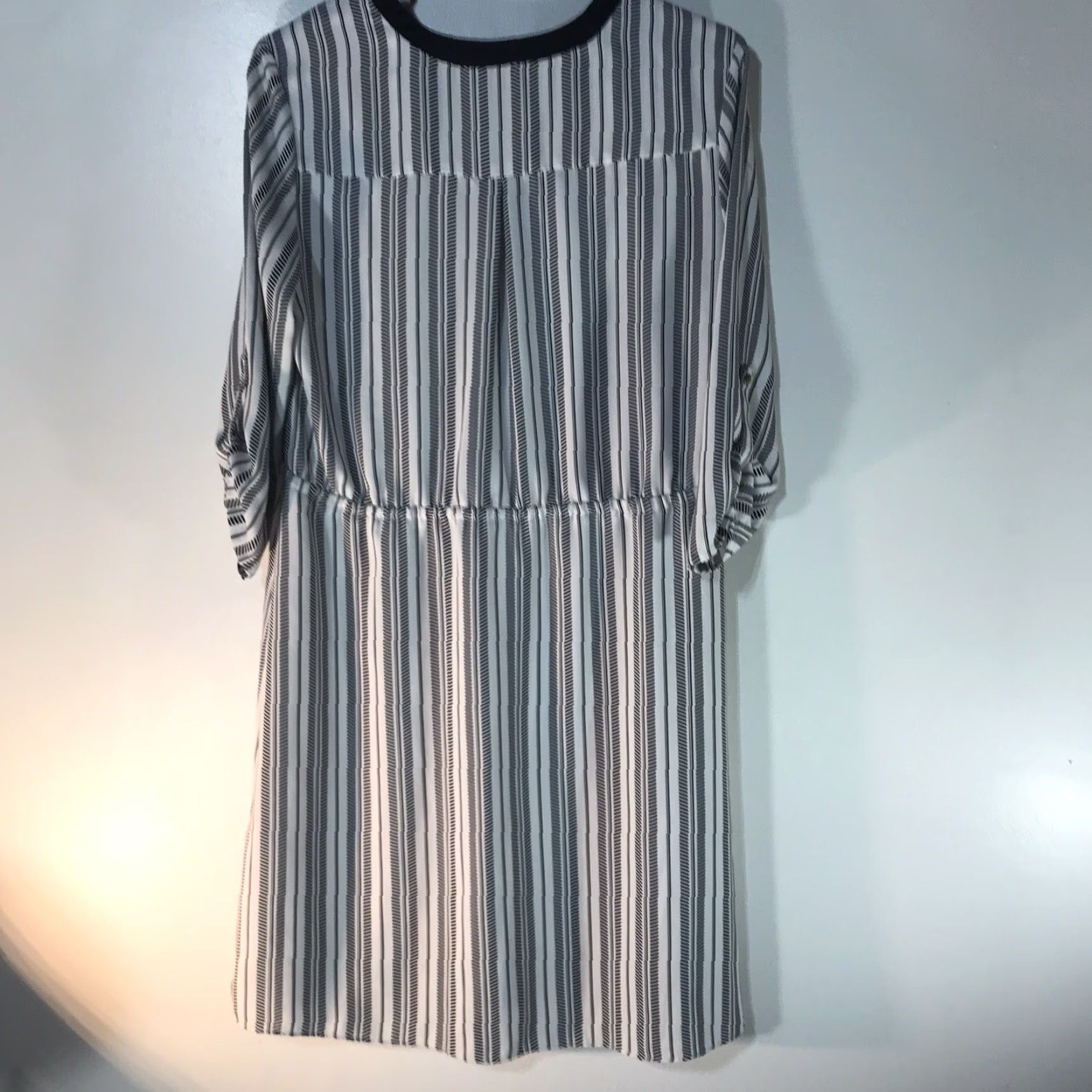 H&M H&M Dress A-Line Midi Women Size 8 Black/White Geometric Roll Tab Sleeve V-Neck Drawstring Waist Modern Womens Size M / US 6-8 / IT 42-44 - 2 Thumbnail