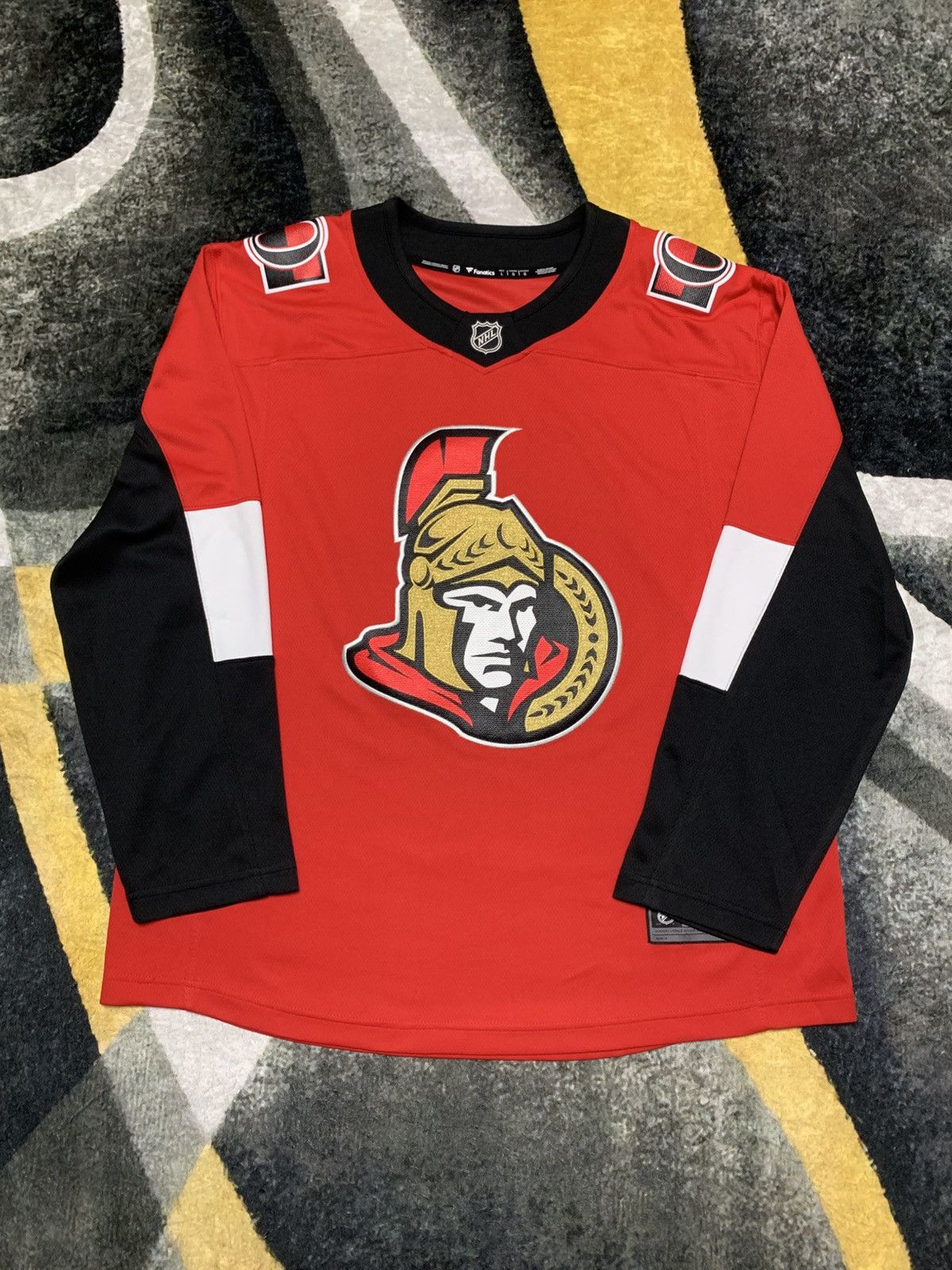 NHL Ottawa Senators Jersey NHL Hockey Size ONE SIZE - 1 Thumbnail