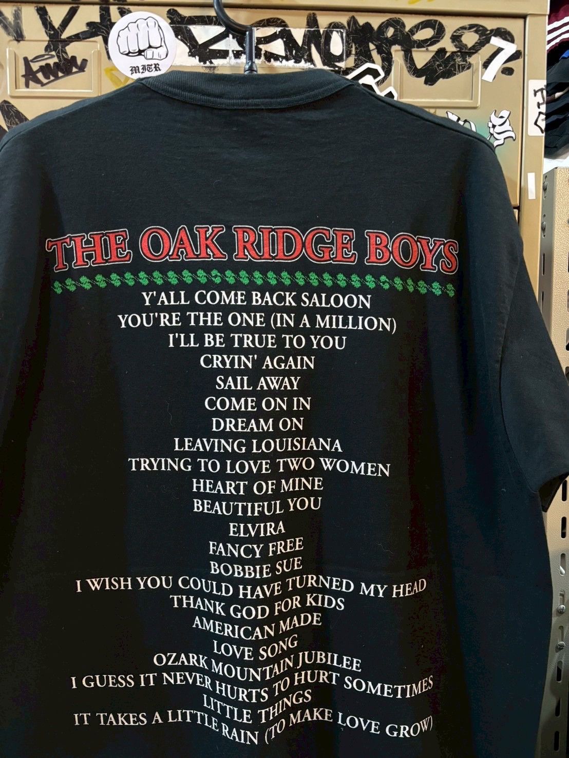 Band Tees The Oak Ridge boys 1996’s Size US XL / EU 56 / 4 - 7 Thumbnail
