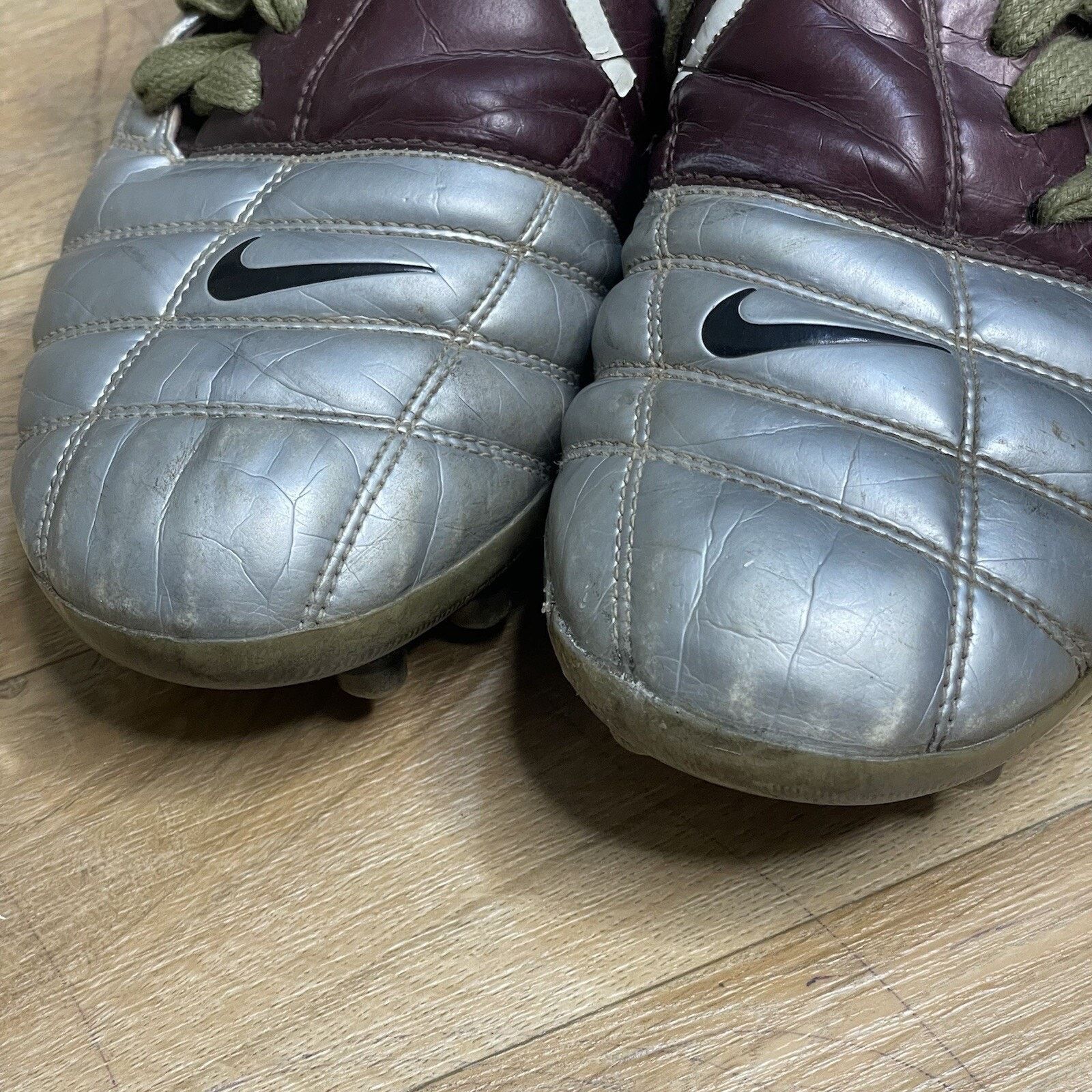Nike vintage Nike Total 90 III Soccer Cleats 2004 football boots Size US 10 / EU 43 - 16 Thumbnail