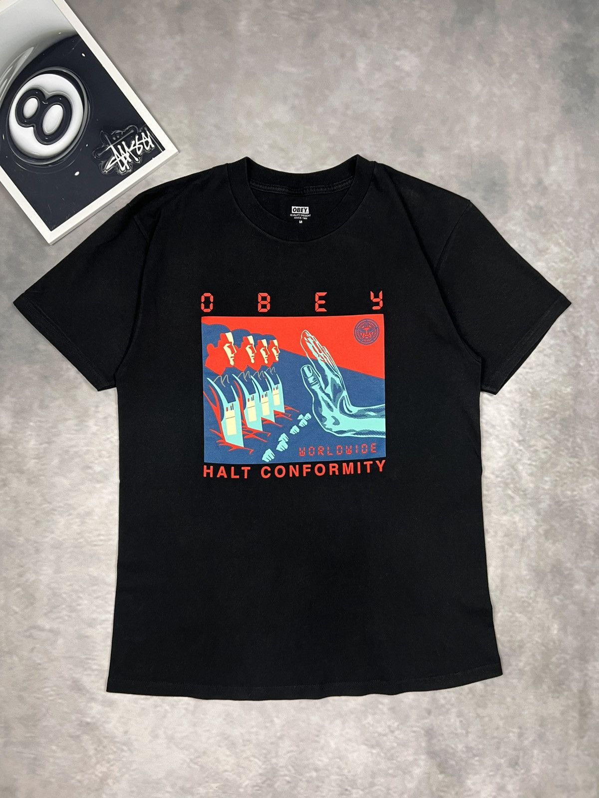 Obey Obey "Halt Conformity" Graphic Tee Black Size M Excellent C. Size US M / EU 48-50 / 2 - 2 Thumbnail
